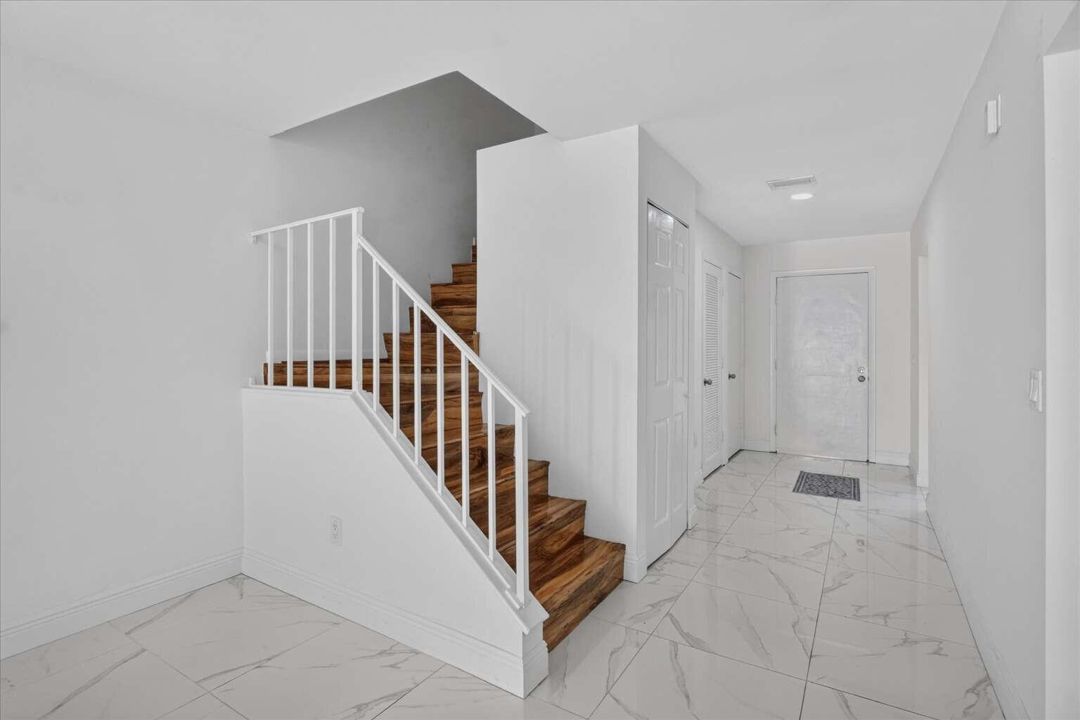 21682 Cypress Road 11d Property Photo 8