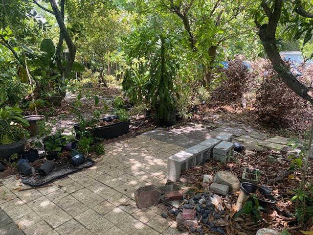 425 Nw 7th Property Photo 3