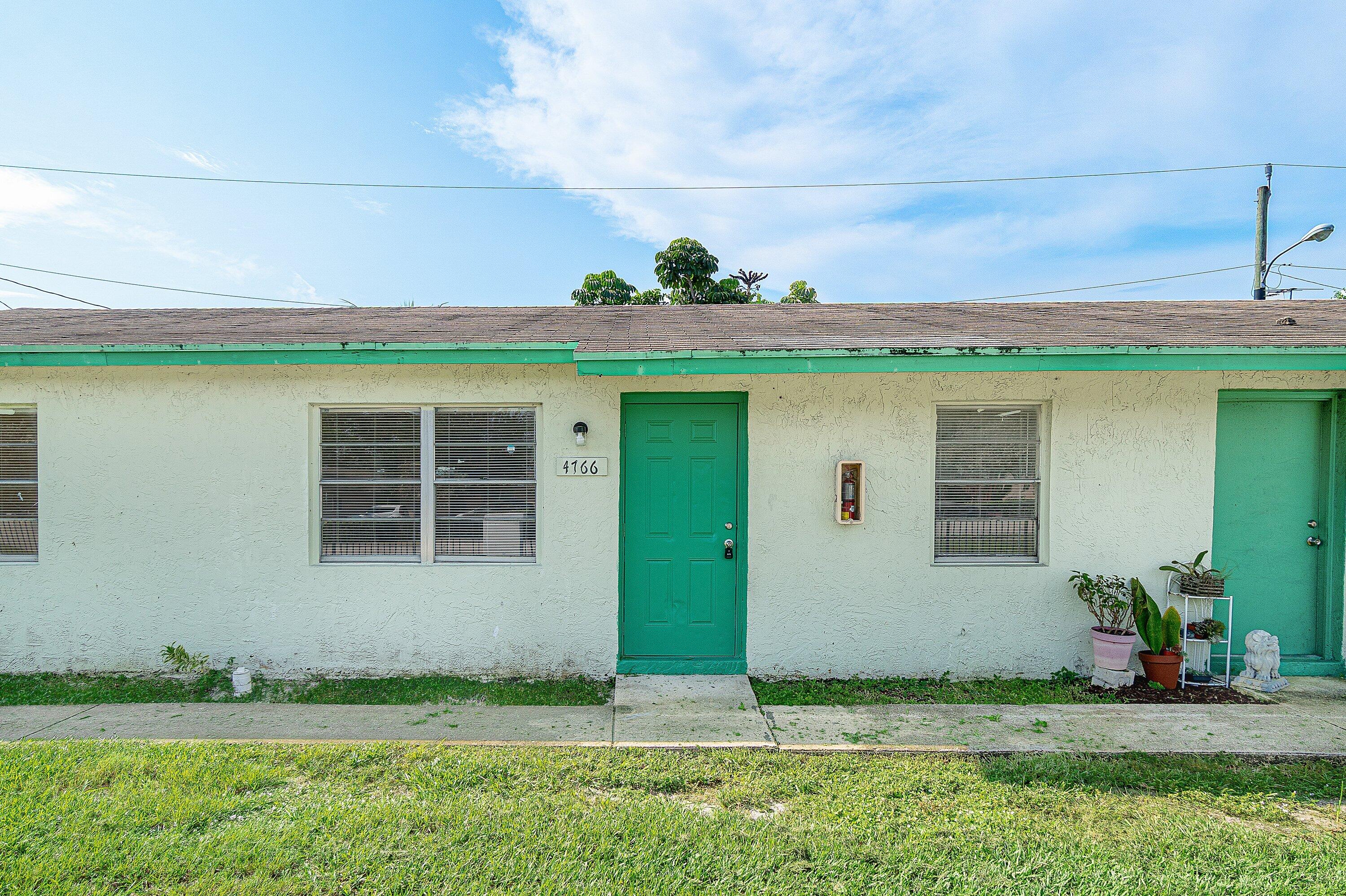 4766 Gulfstream Road Property Photo 1