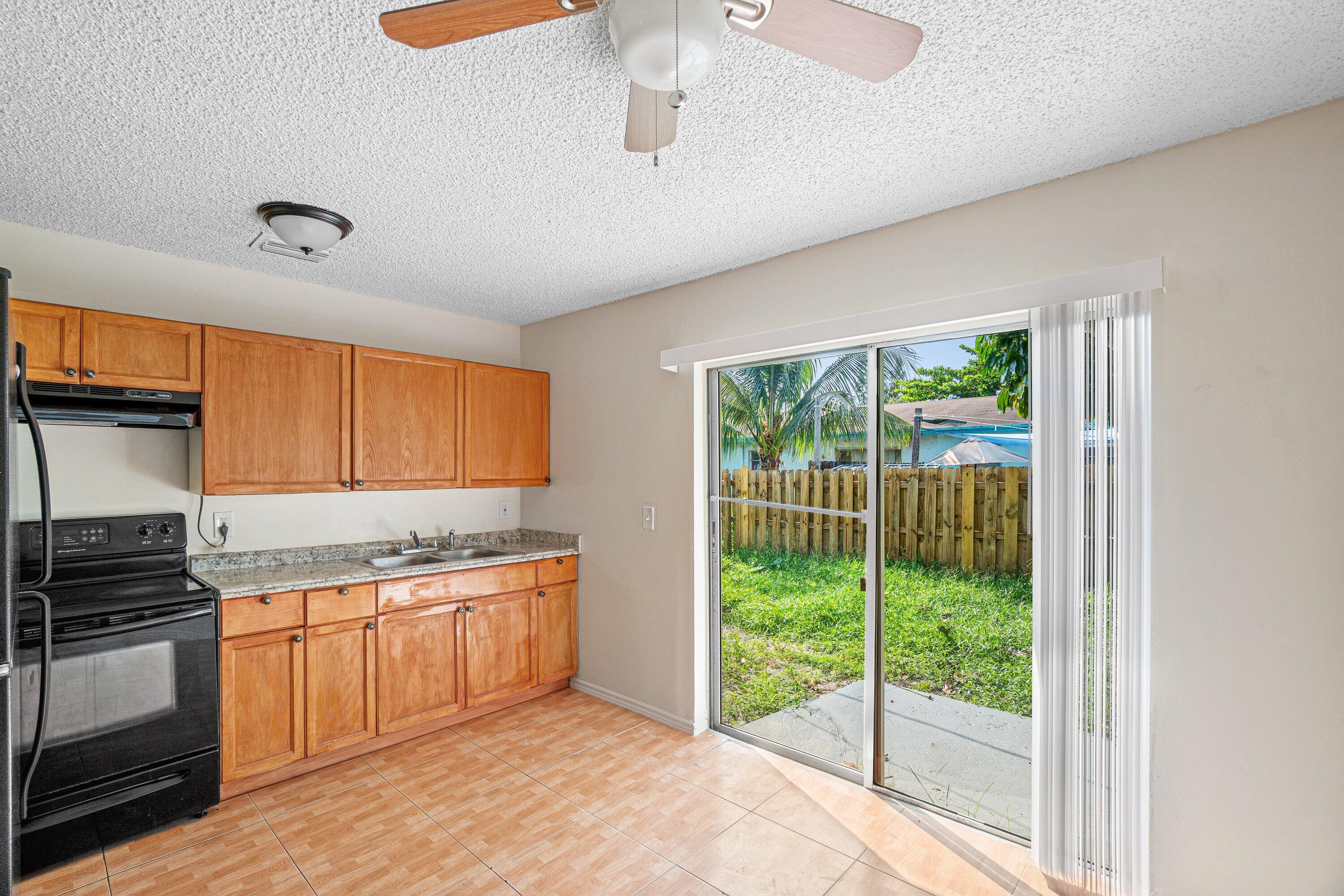 4766 Gulfstream Road Property Photo 8