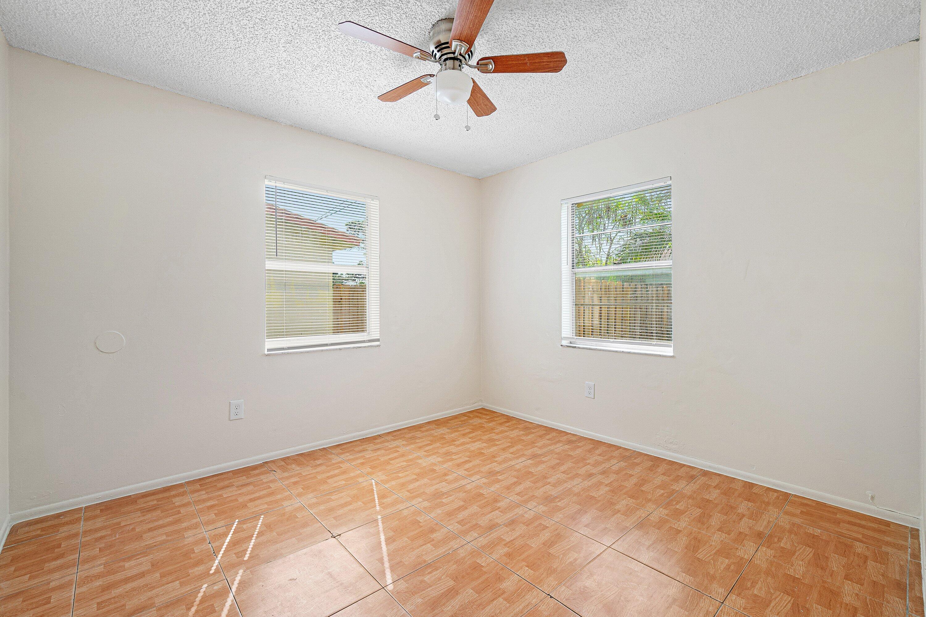 4766 Gulfstream Road Property Photo 16