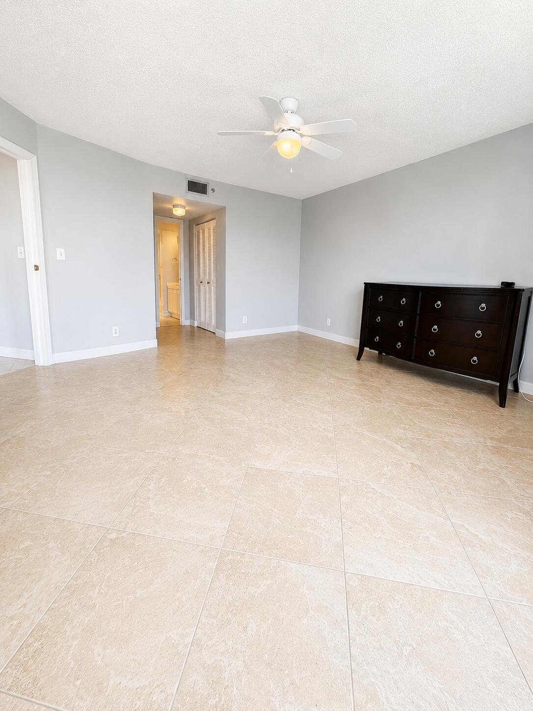 3465 Via Poinciana 804 Property Photo 11