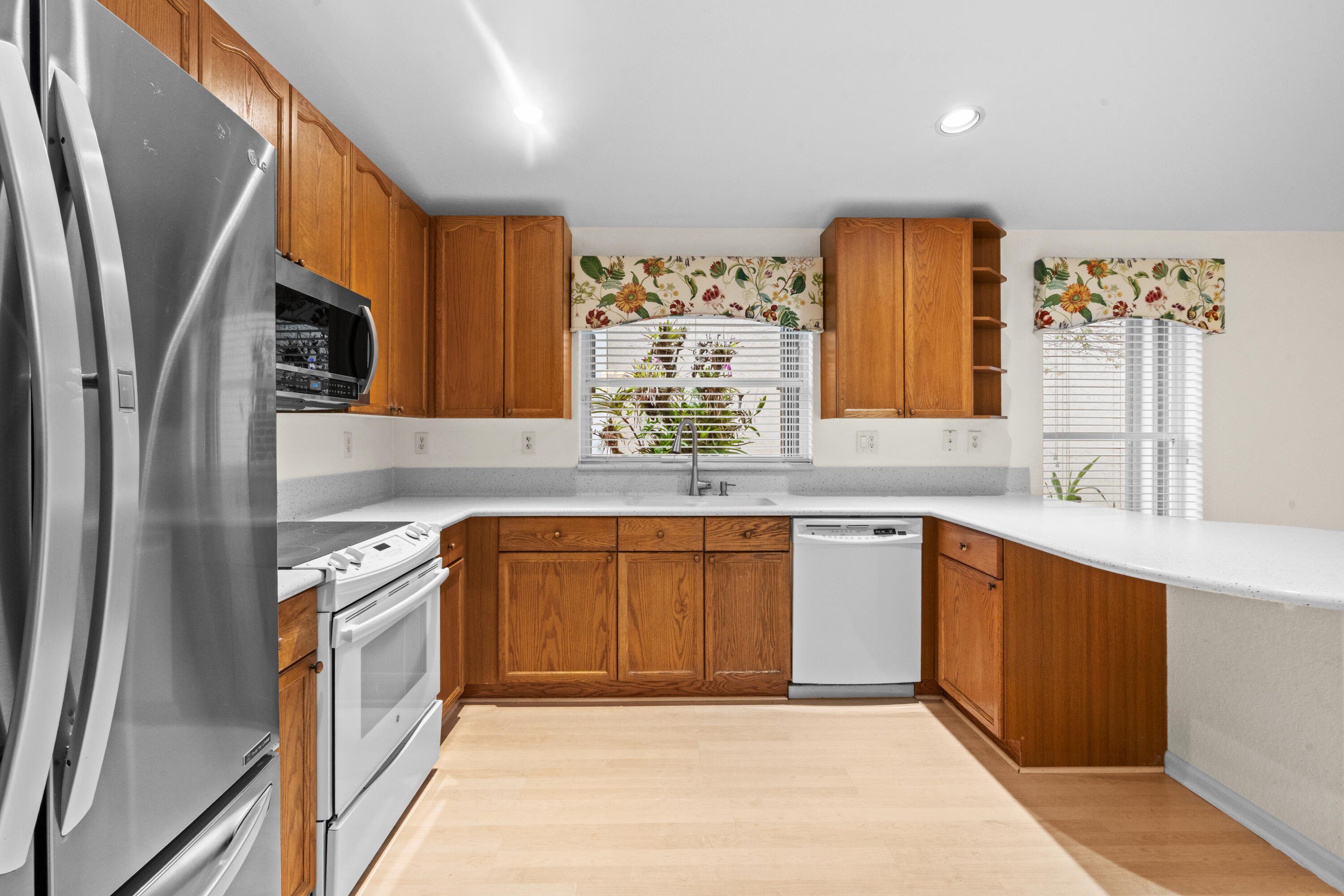 4977 Victoria Circle Property Photo 12