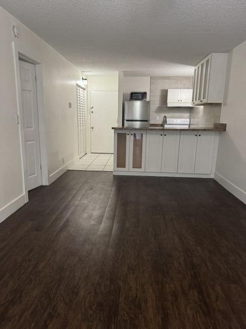 2701 Riverside Drive 105-b Property Photo 4