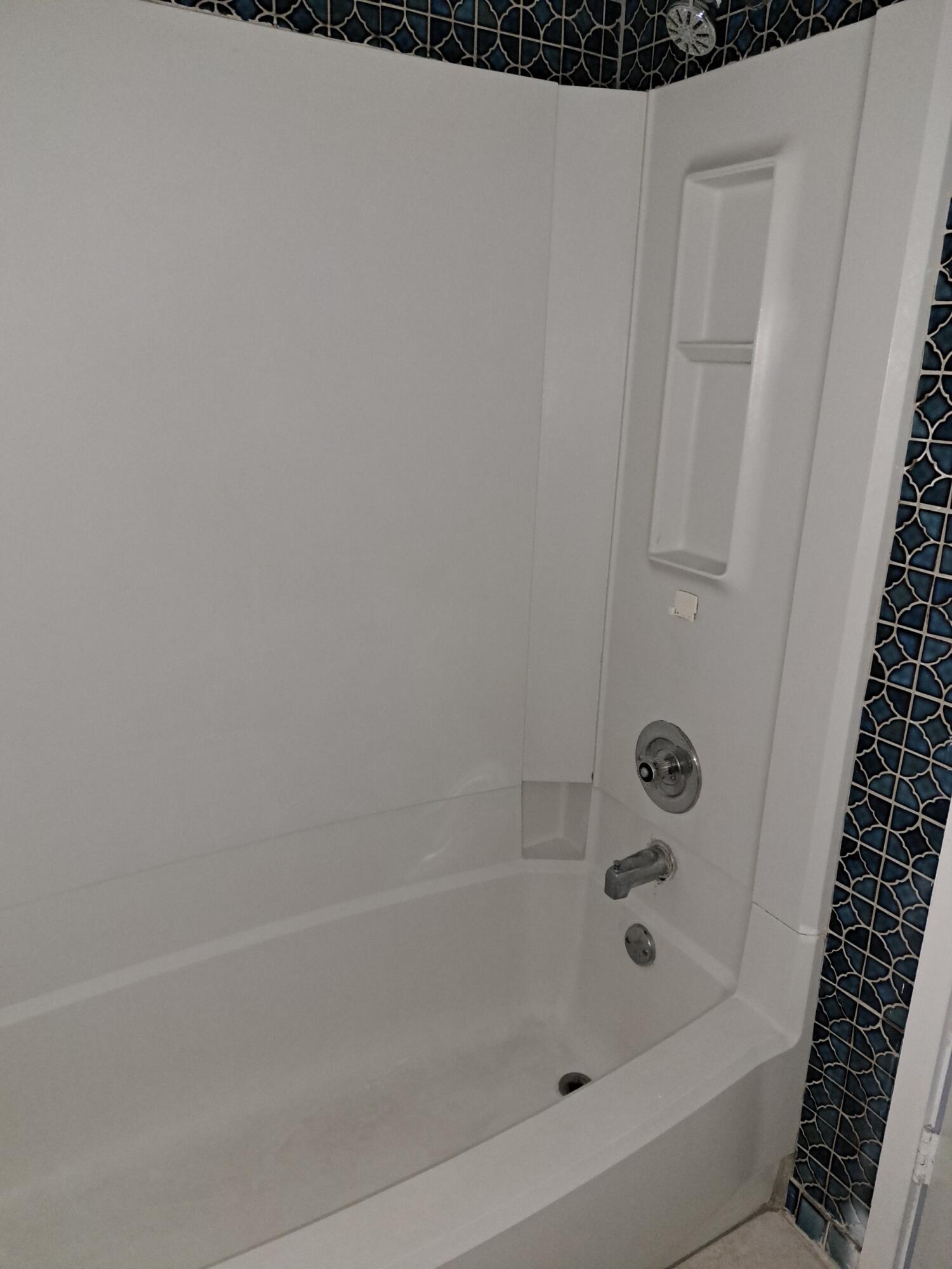 2701 Riverside Drive 105-b Property Photo 16