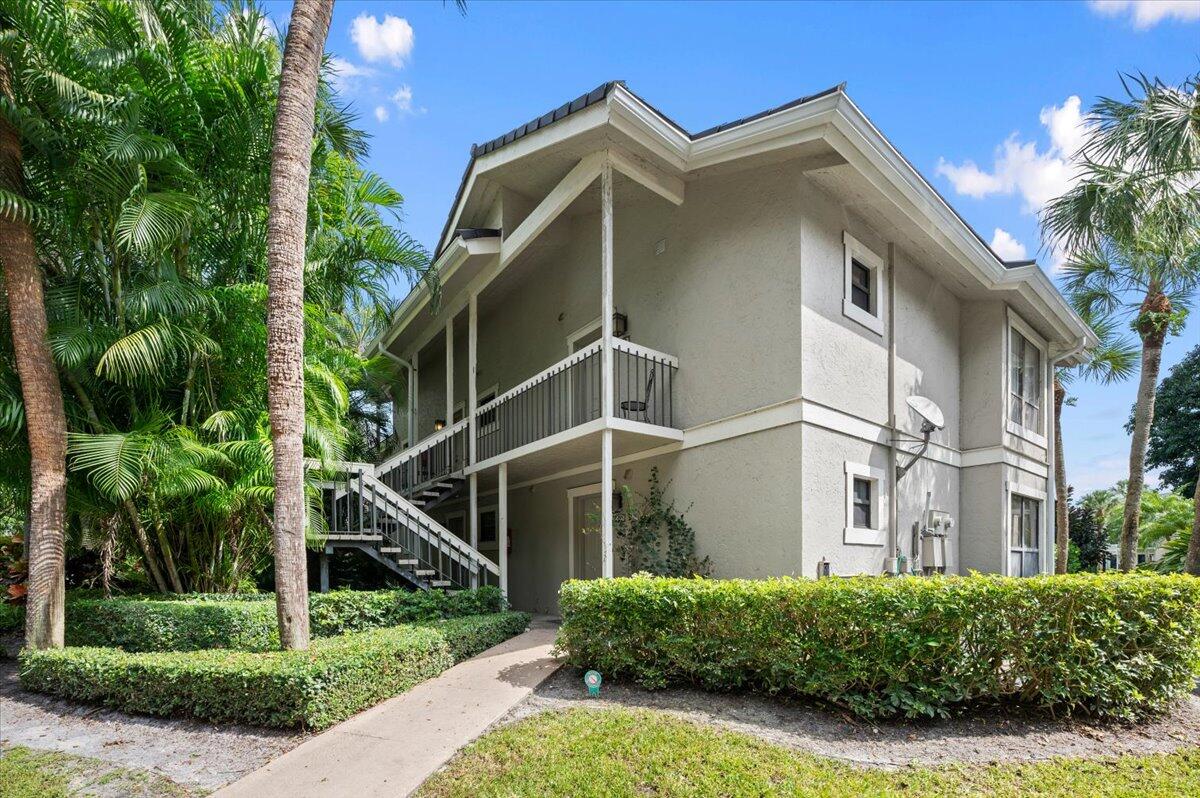11863 Wimbledon Circle 543 Property Photo 13