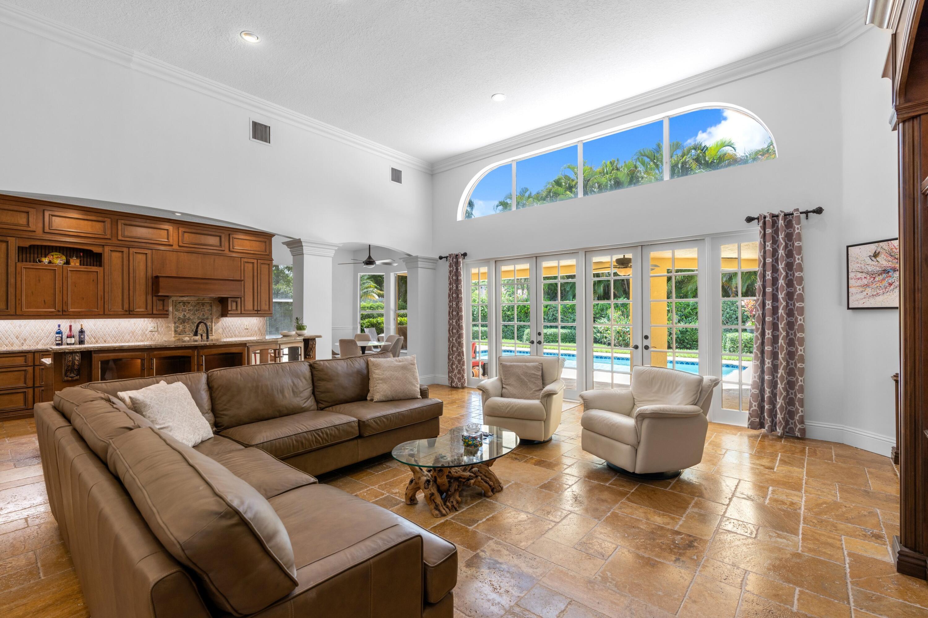 7795 La Corniche Circle Property Photo 5