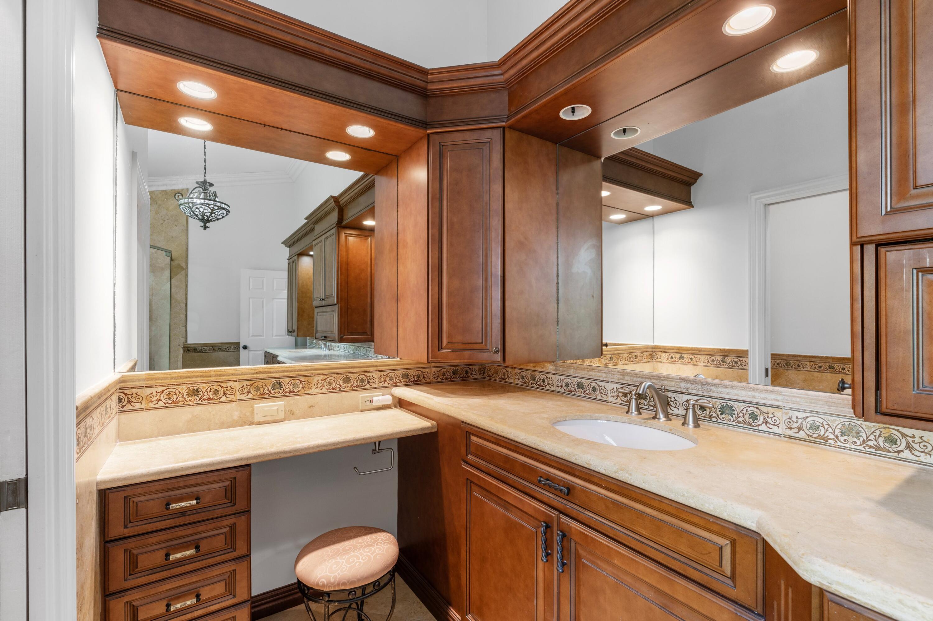 7795 La Corniche Circle Property Photo 18