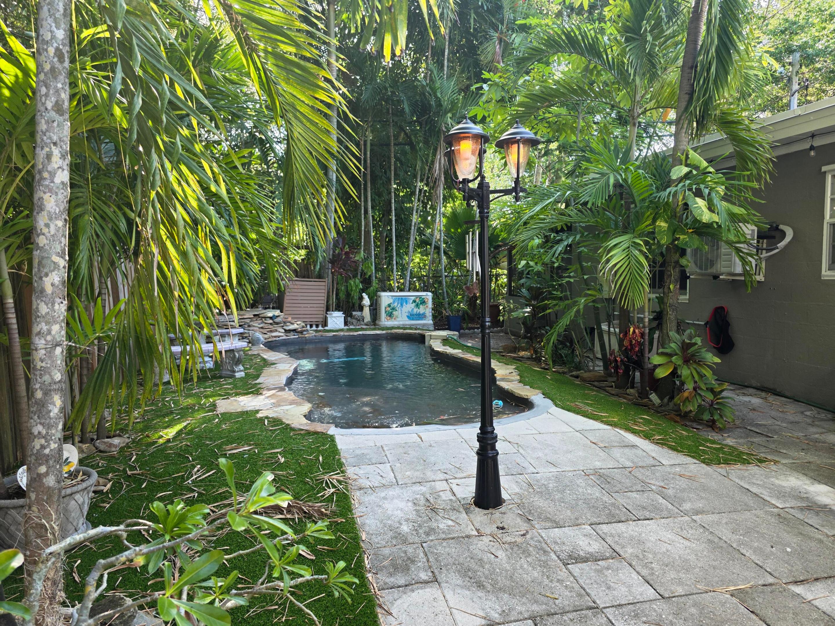 540 Sw 14th Avenue Property Photo 8