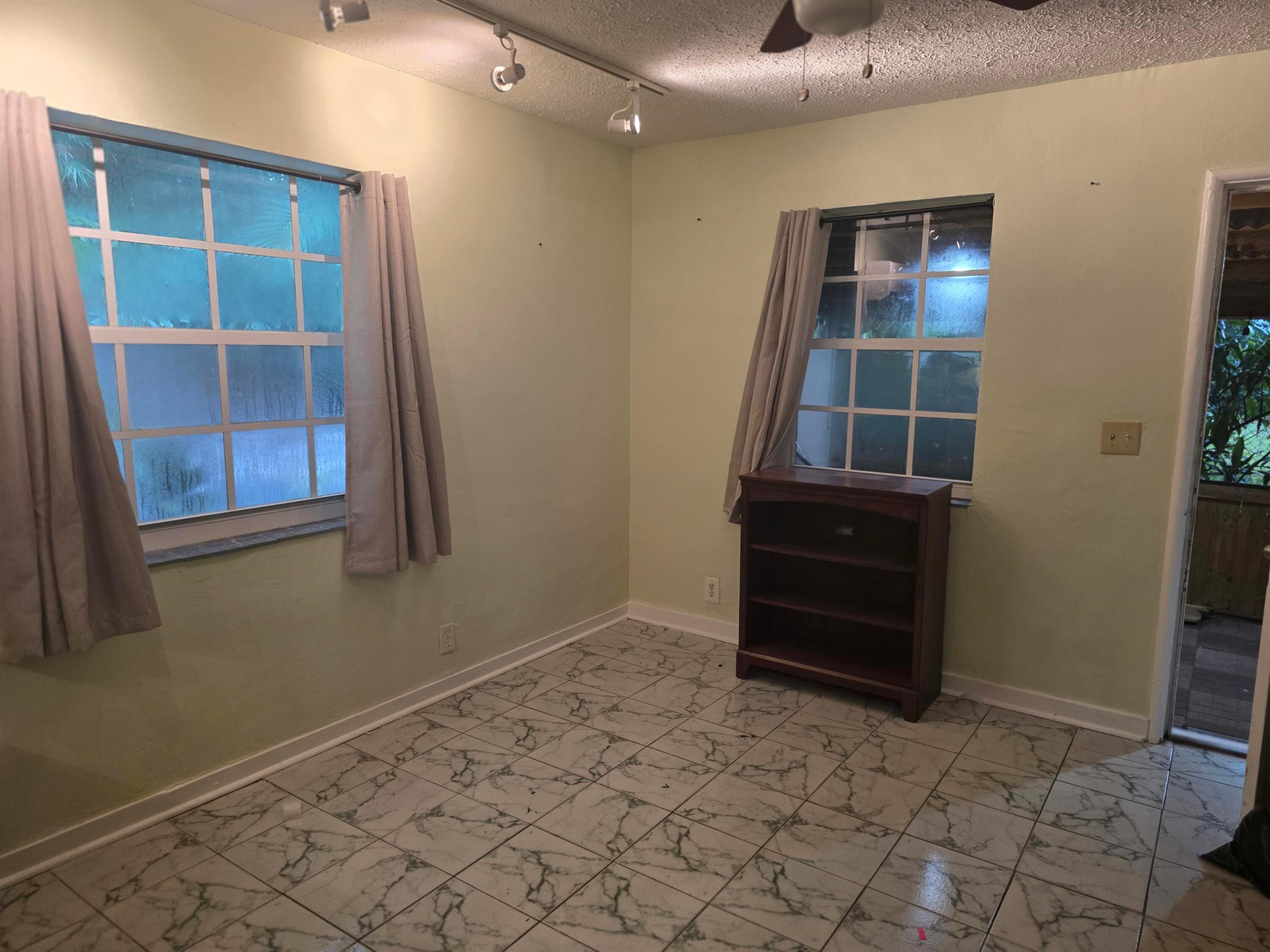 540 Sw 14th Avenue Property Photo 34