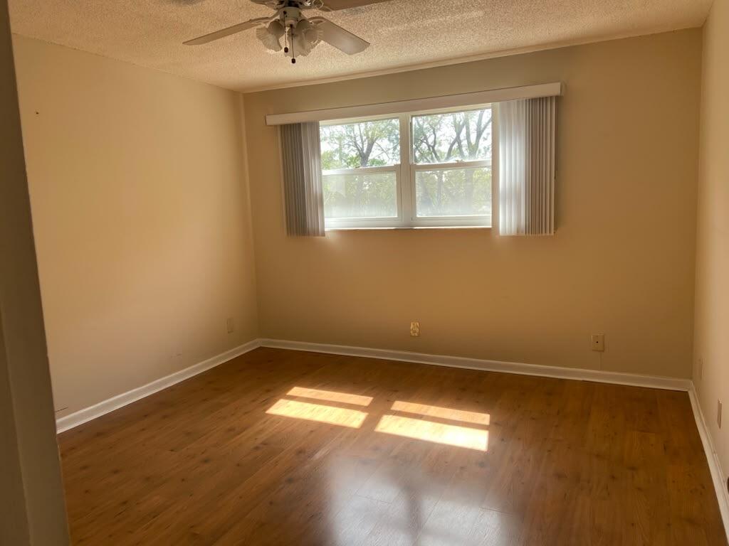 5951 Ne 14th Lane 204n Property Photo 7