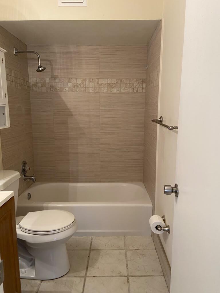 5951 Ne 14th Lane 204n Property Photo 8