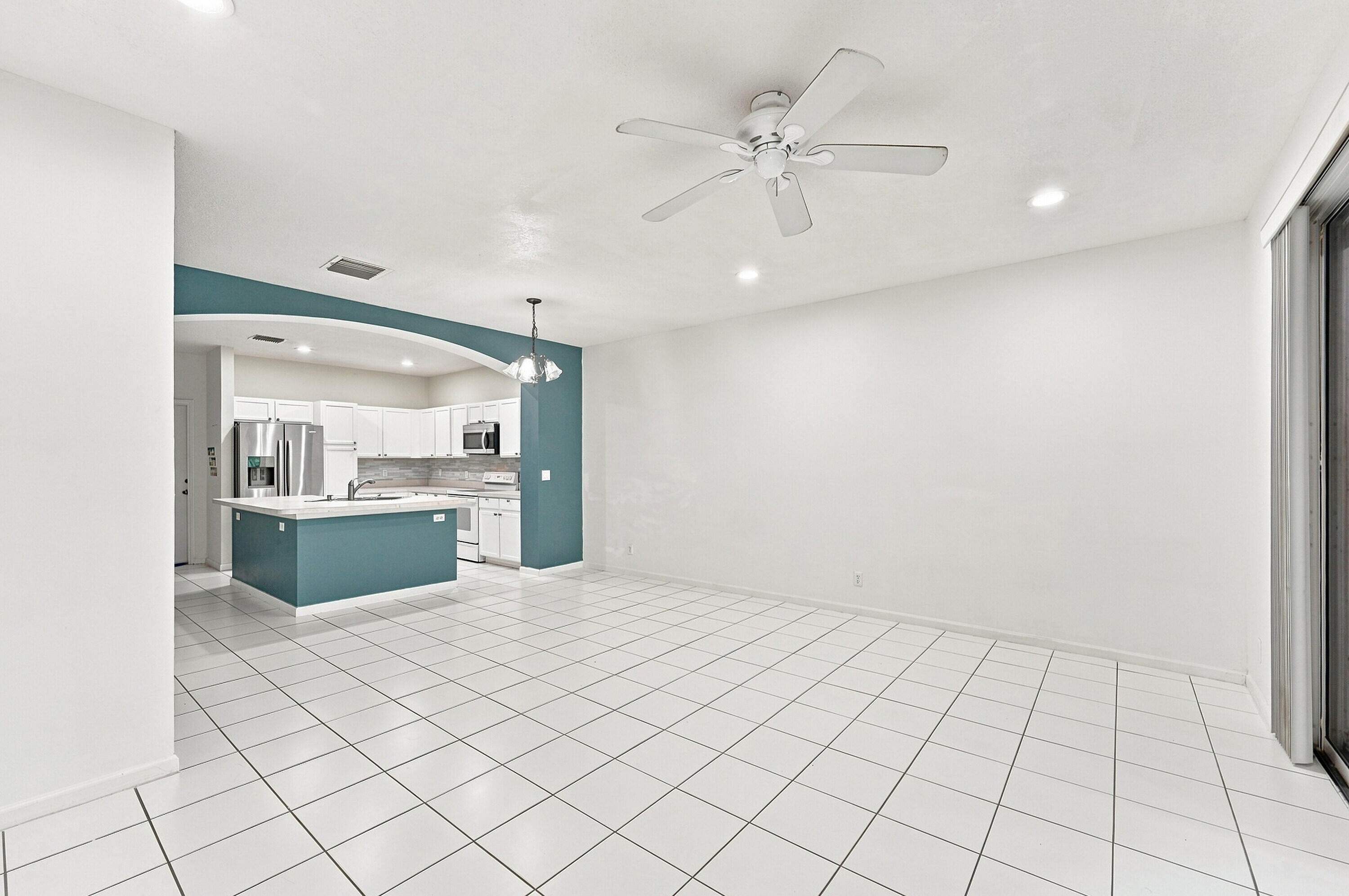 9695 Porta Leona Lane Property Photo 10