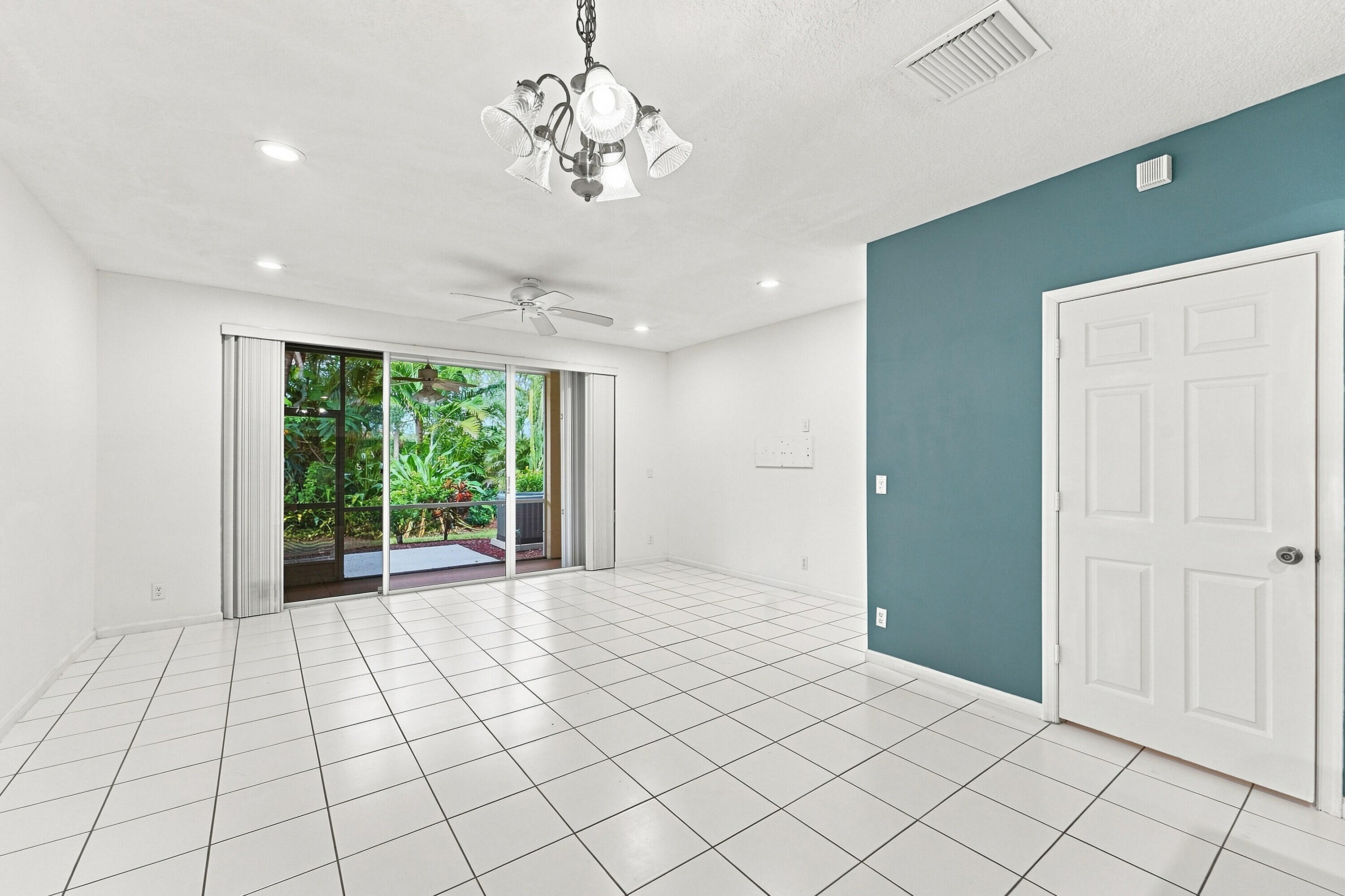 9695 Porta Leona Lane Property Photo 11