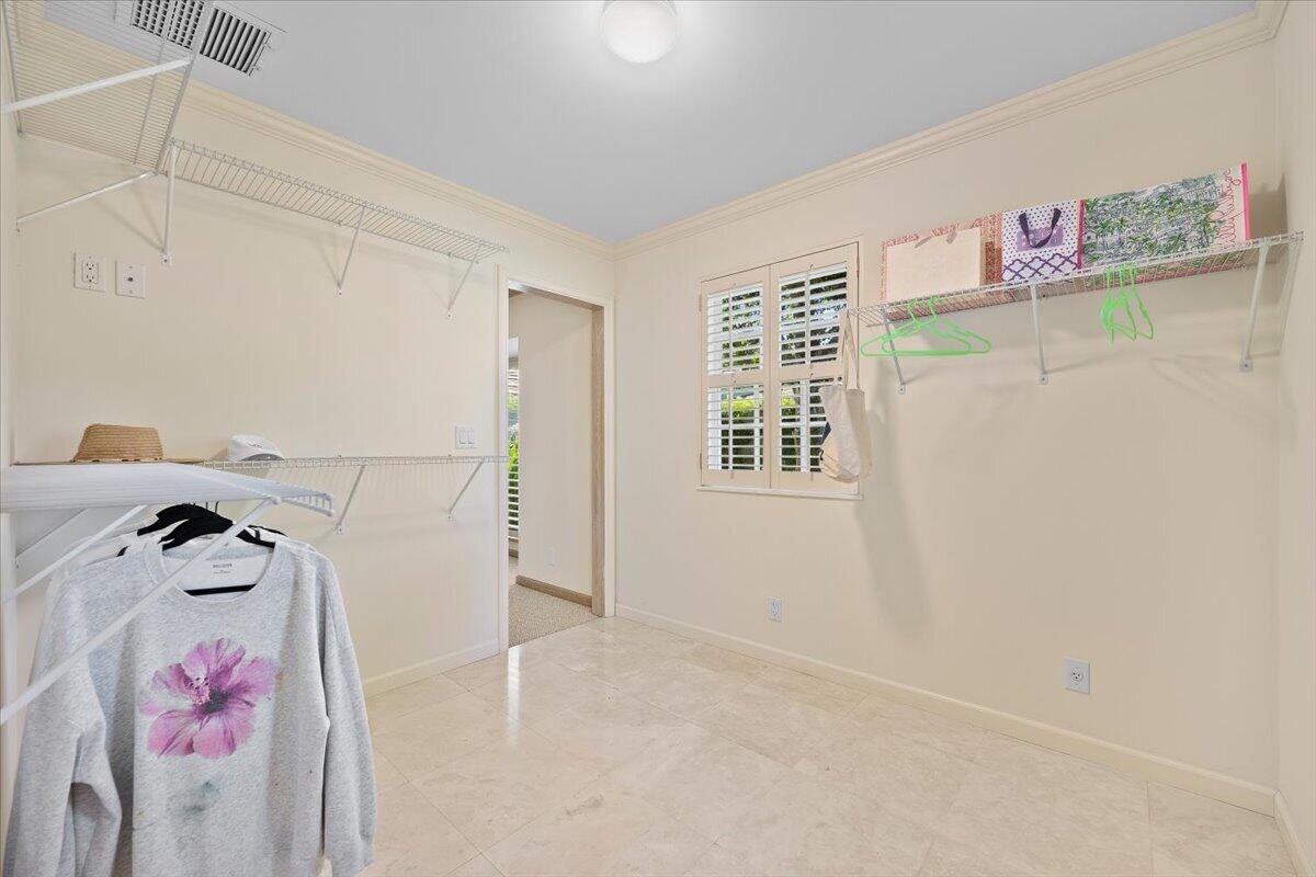 1000 Country Club Drive Property Photo 32