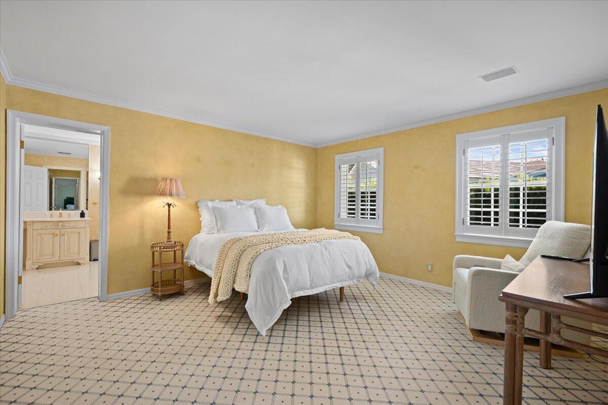 1000 Country Club Drive Property Photo 34