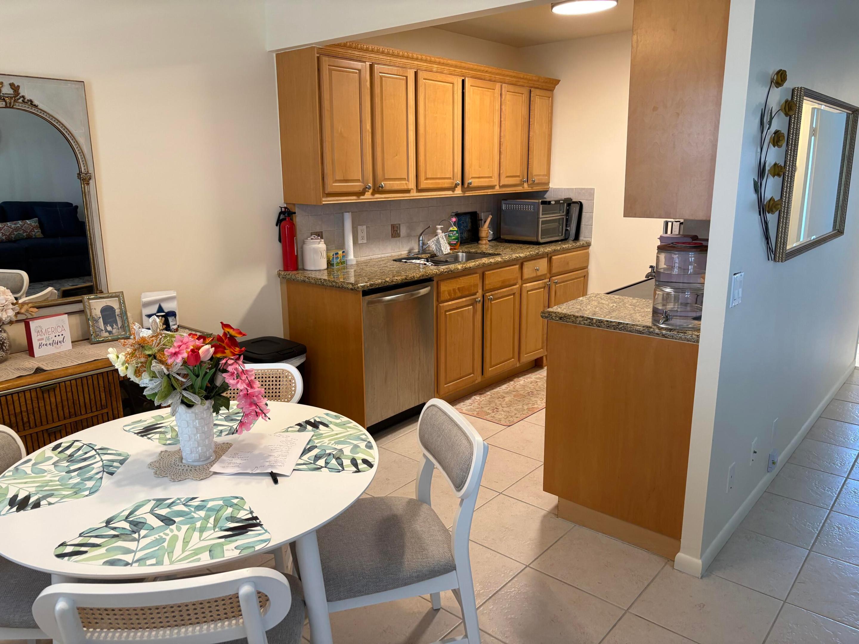4070 Guildford D Property Photo 5