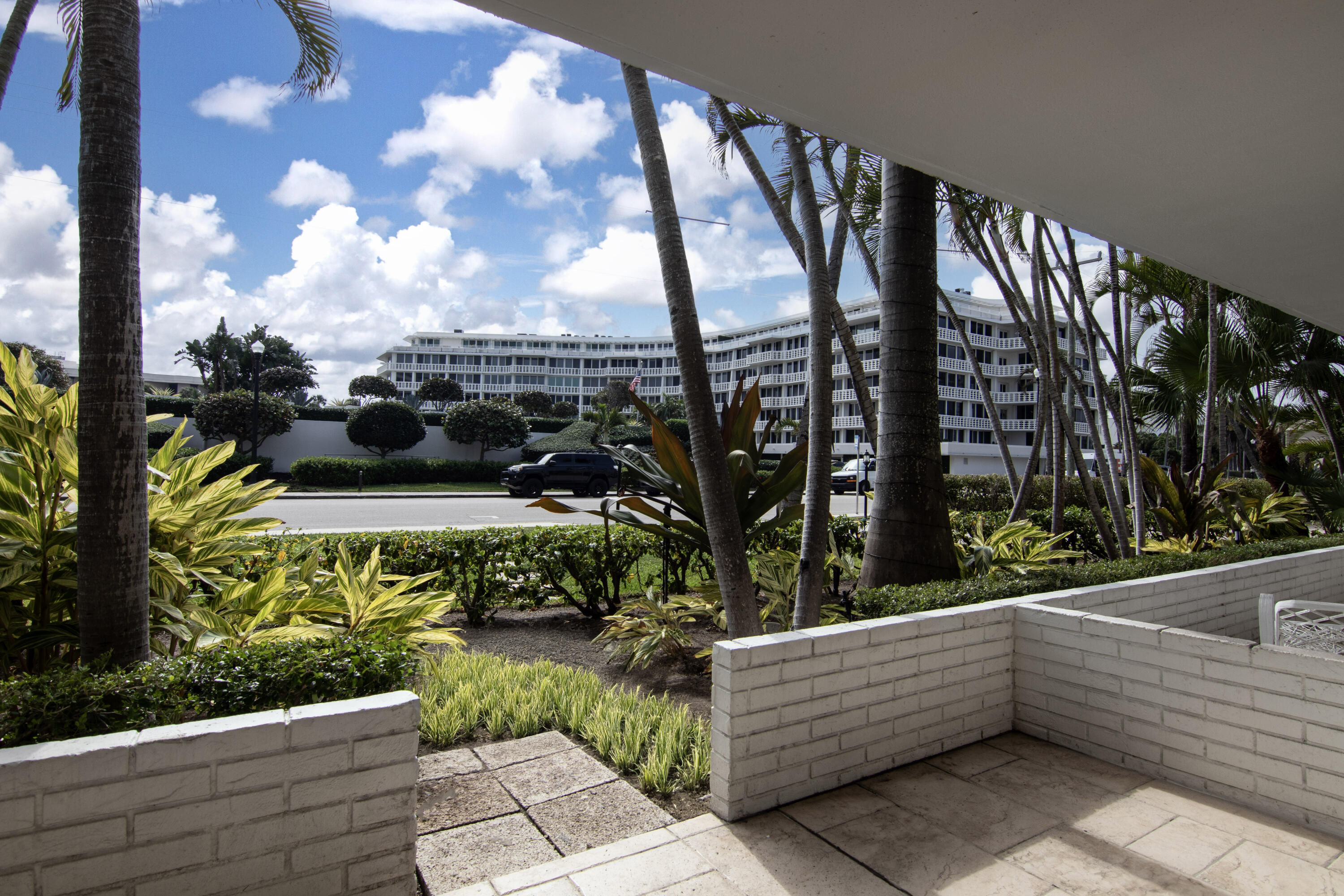 139 Sunrise Avenue 103 Property Photo 2