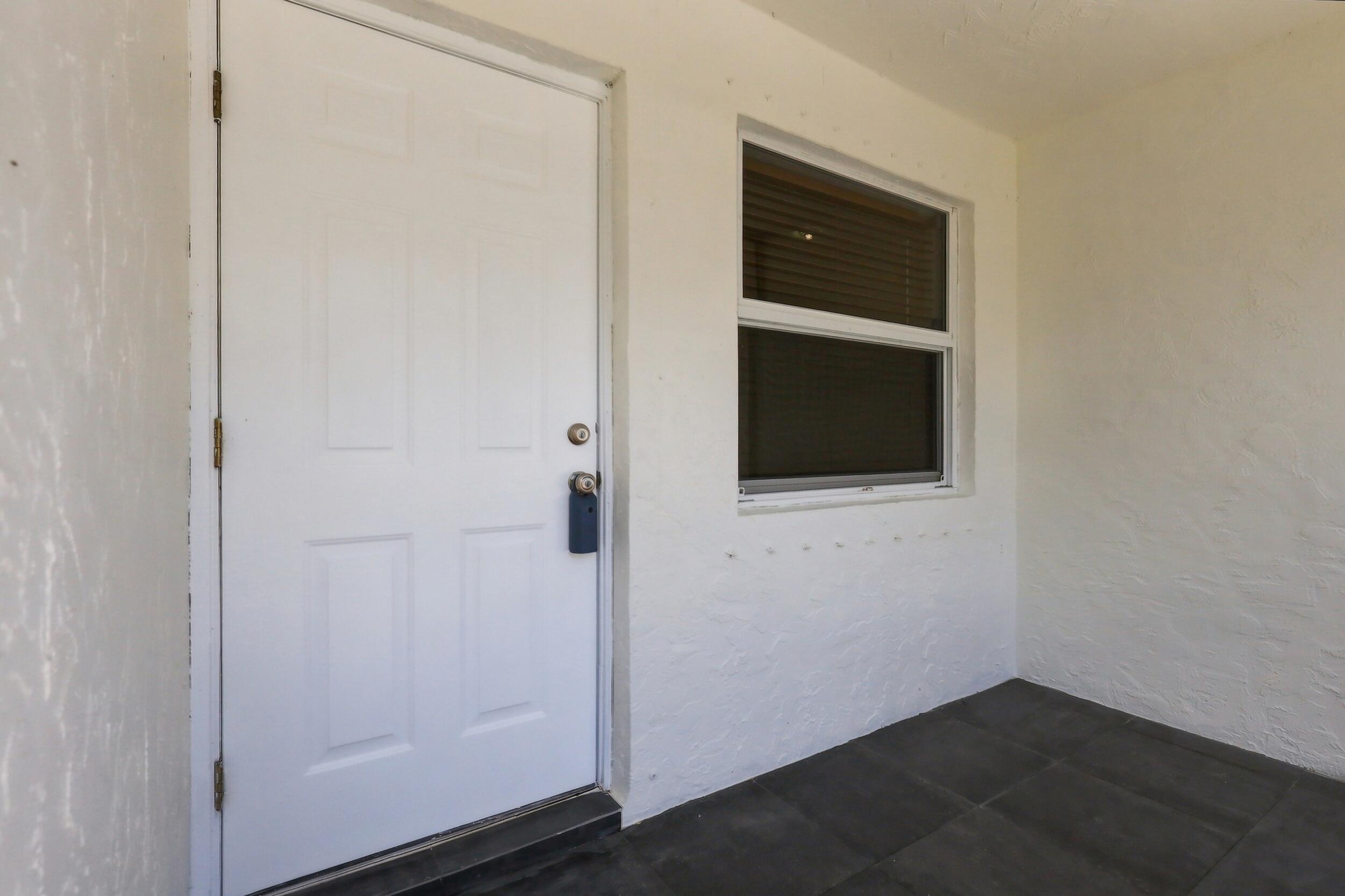 5114 Conklin Drive Property Photo 4