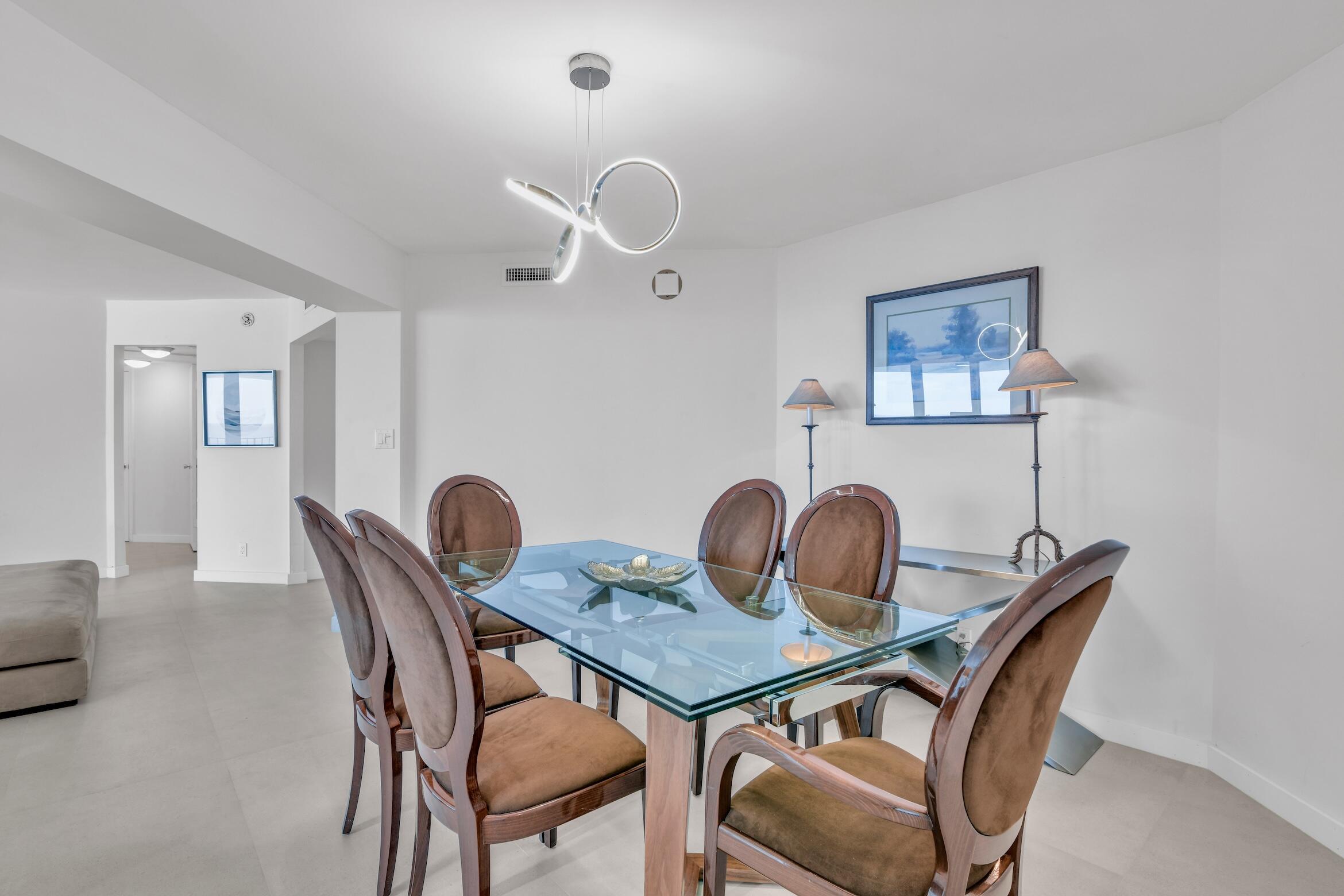 550 S Ocean Boulevard 2105 Property Photo 14