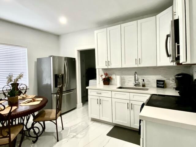 55 Nw 47th Street Property Photo 2
