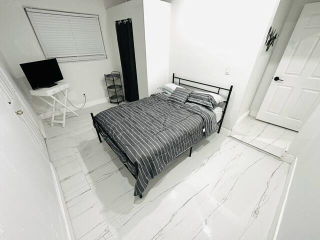 55 Nw 47th Street Property Photo 4