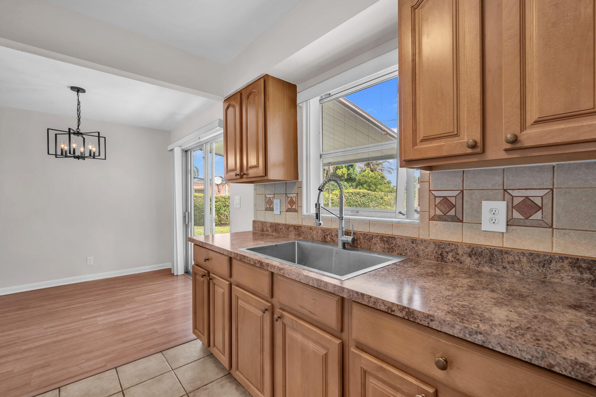 145 Greenbrier Drive Property Photo 4