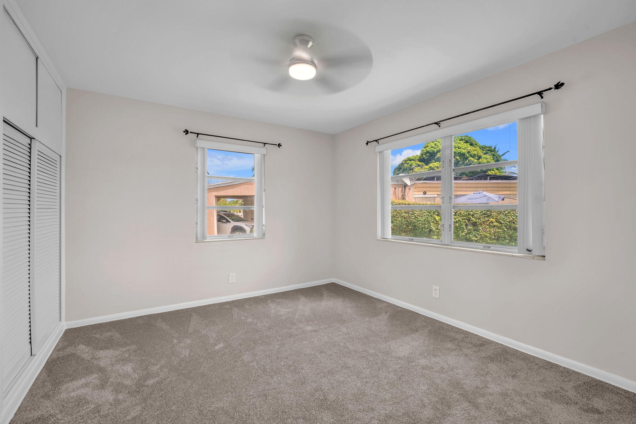 145 Greenbrier Drive Property Photo 26