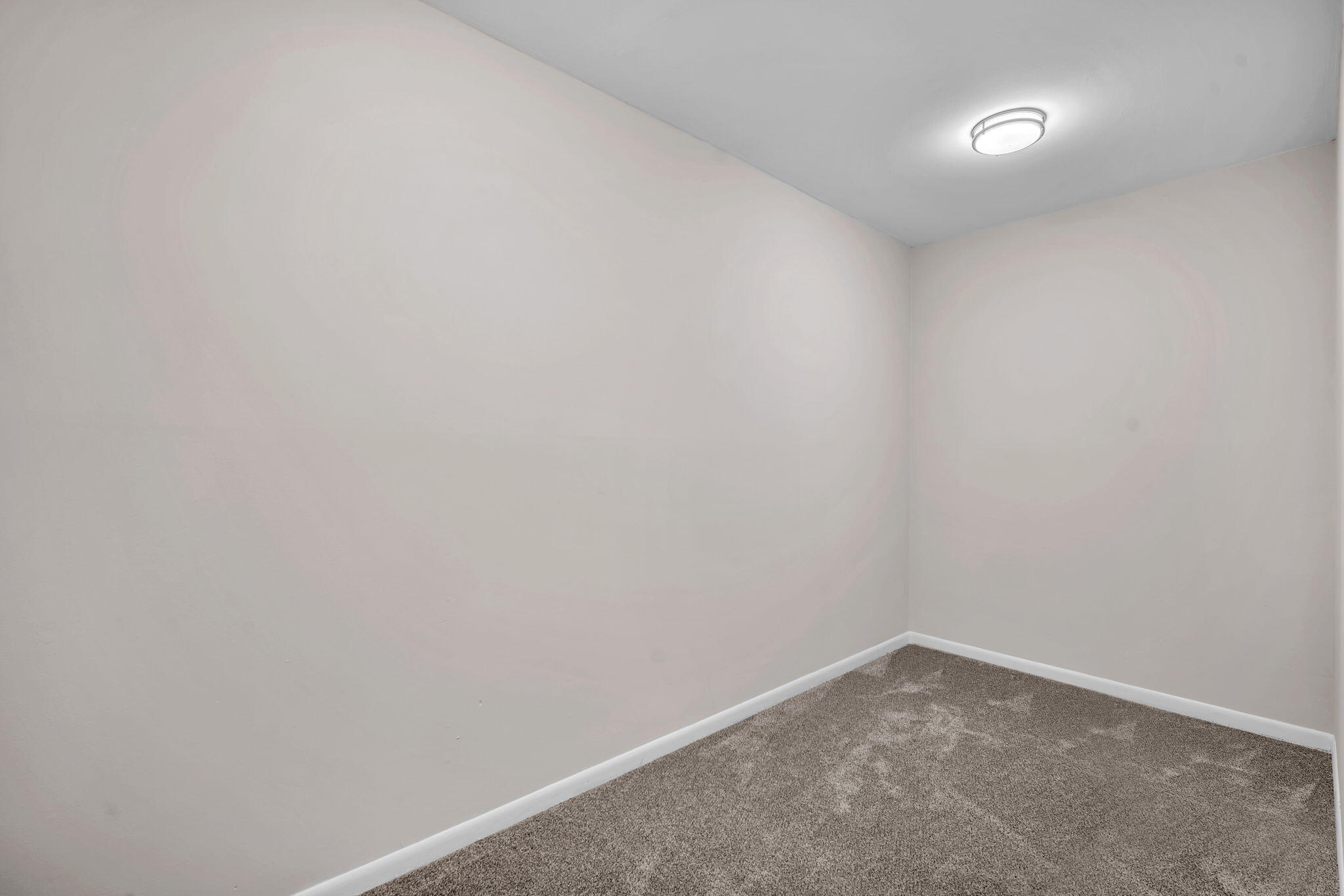 145 Greenbrier Drive Property Photo 29