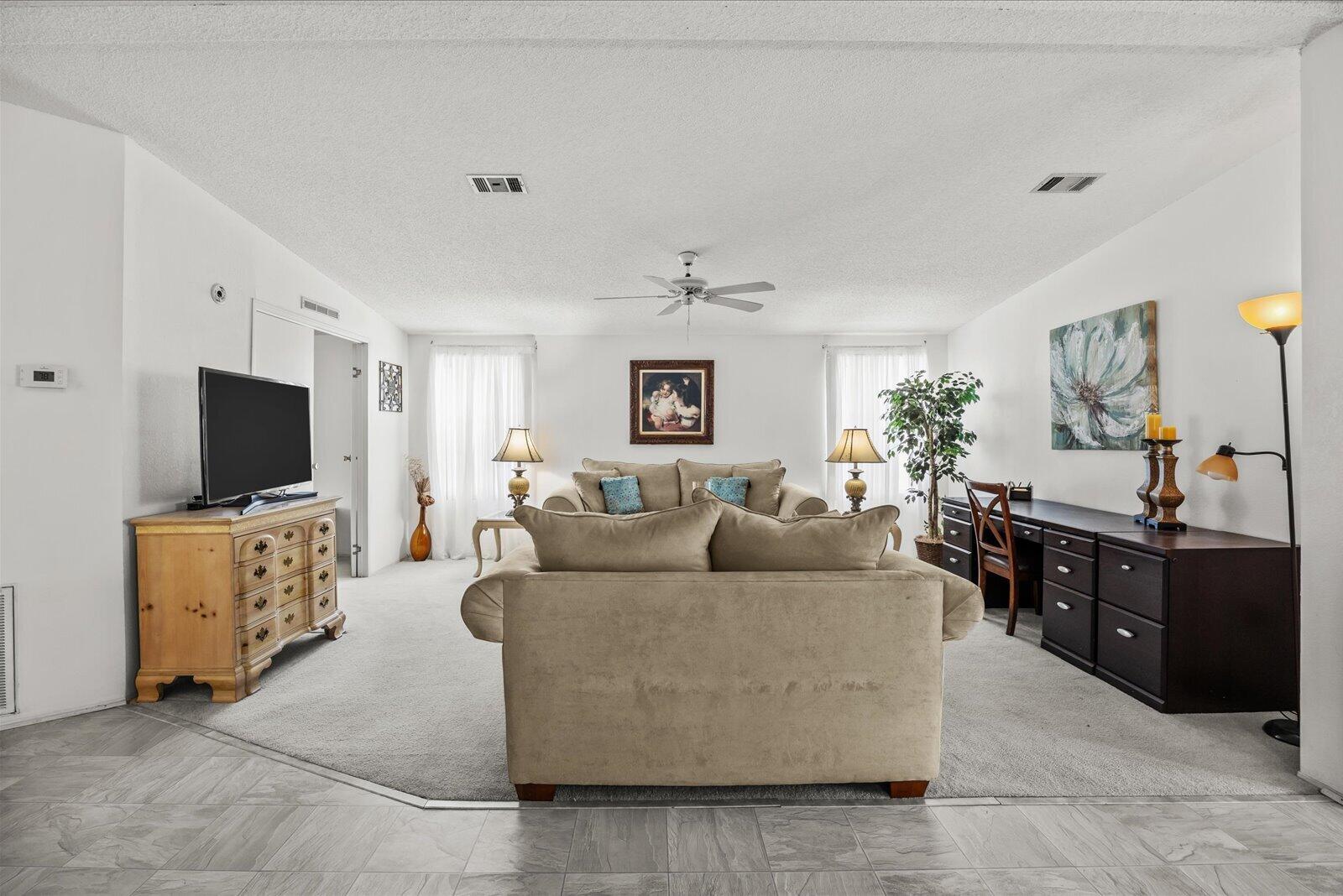 8498 Lavender Court Property Photo 7