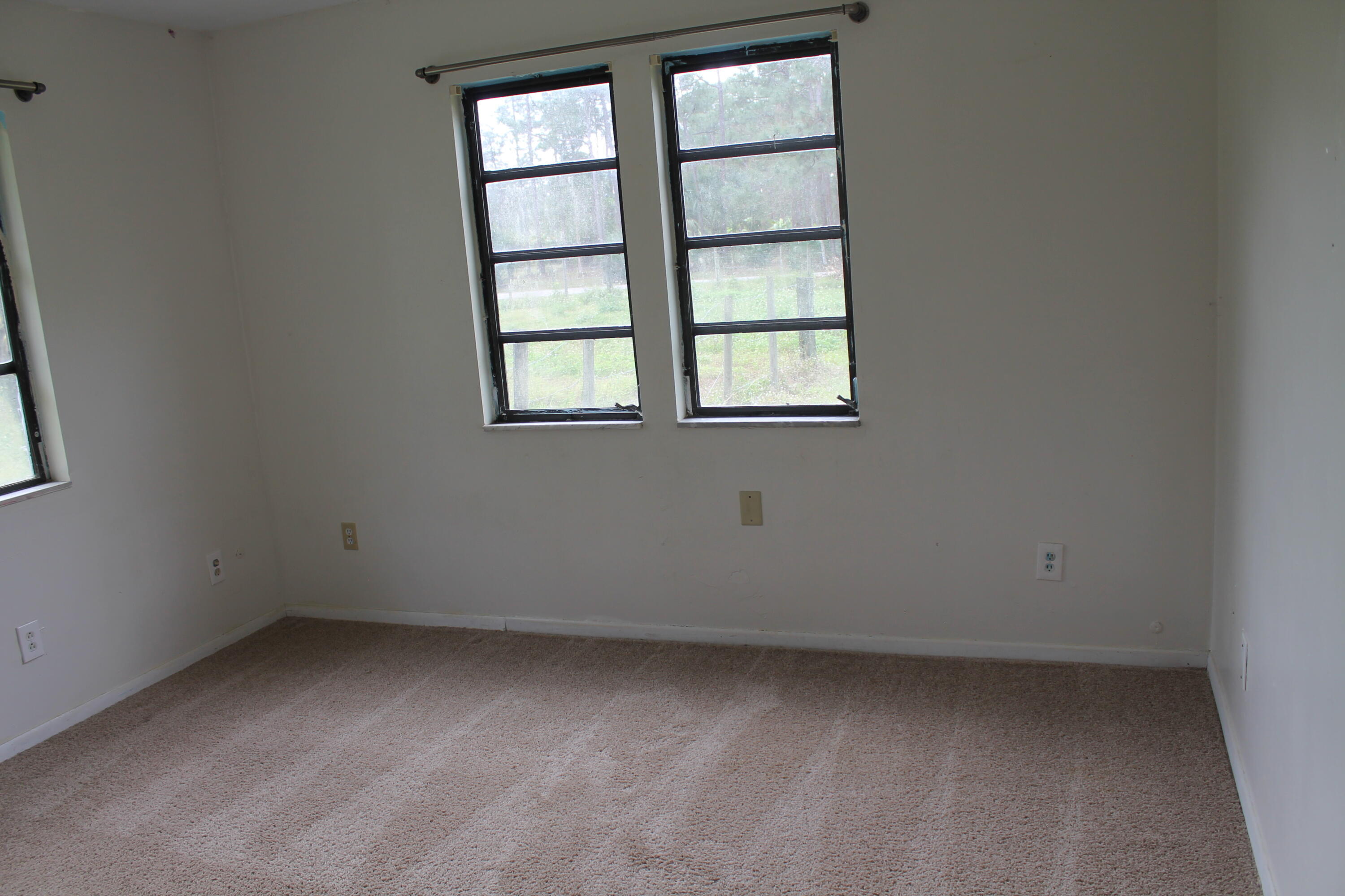 7003 Sw 39th Street Property Photo 10