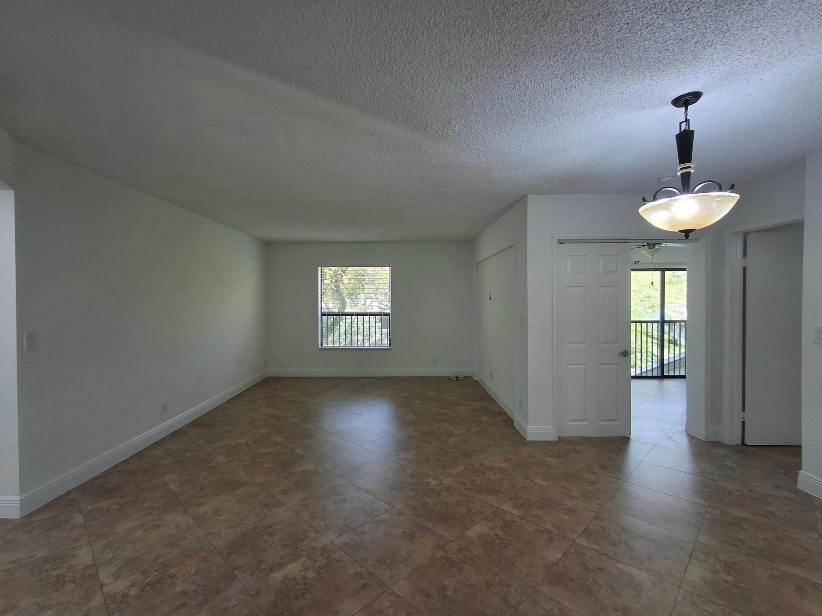 4017 Carambola Circle N 2994 Property Photo 6