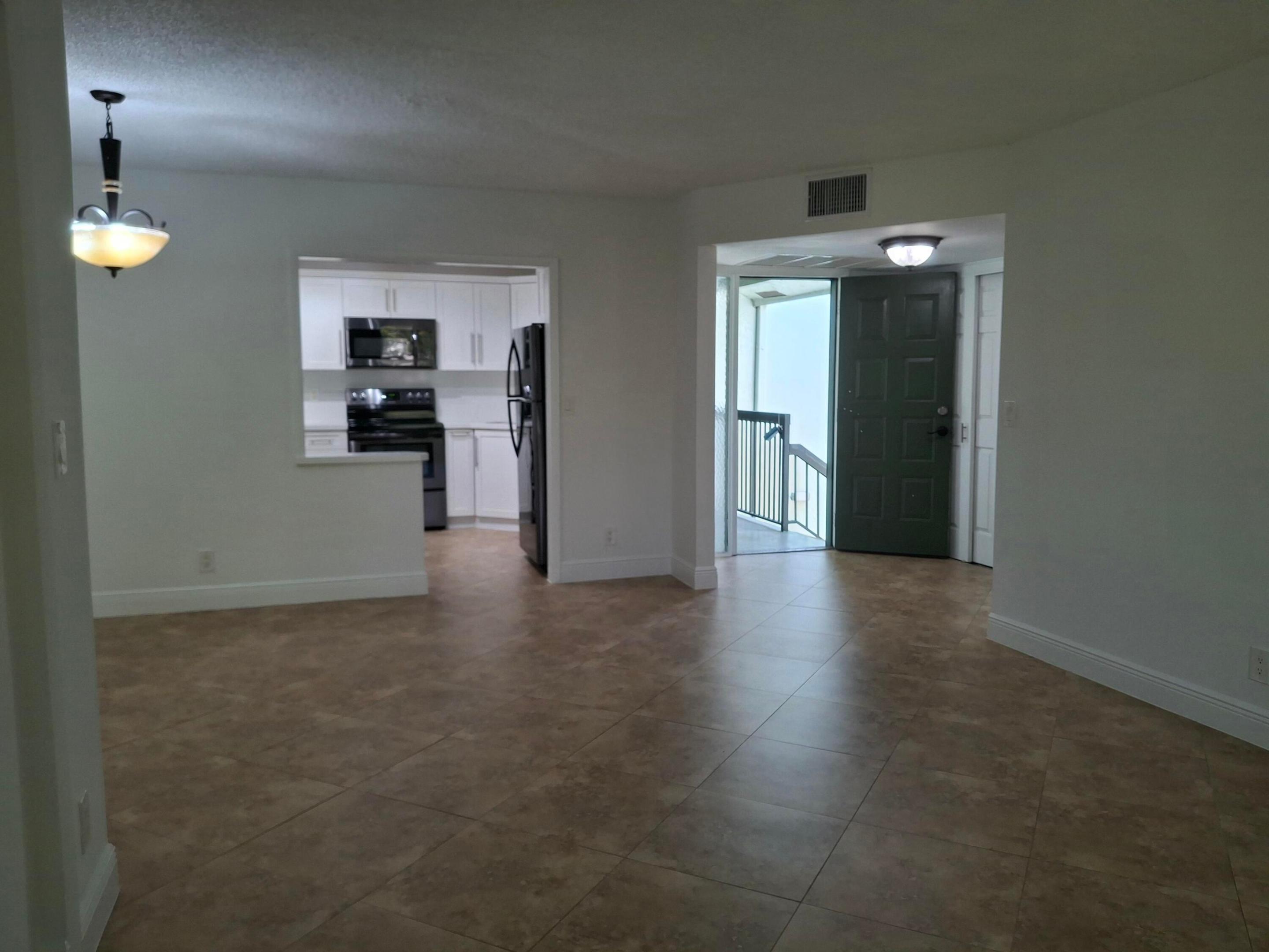 4017 Carambola Circle N 2994 Property Photo 14