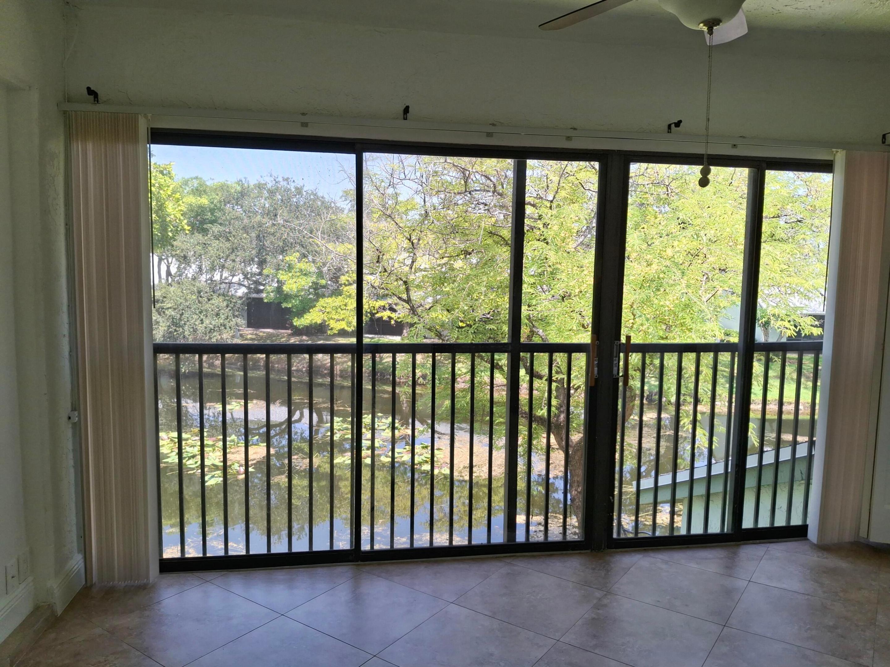 4017 Carambola Circle N 2994 Property Photo 15