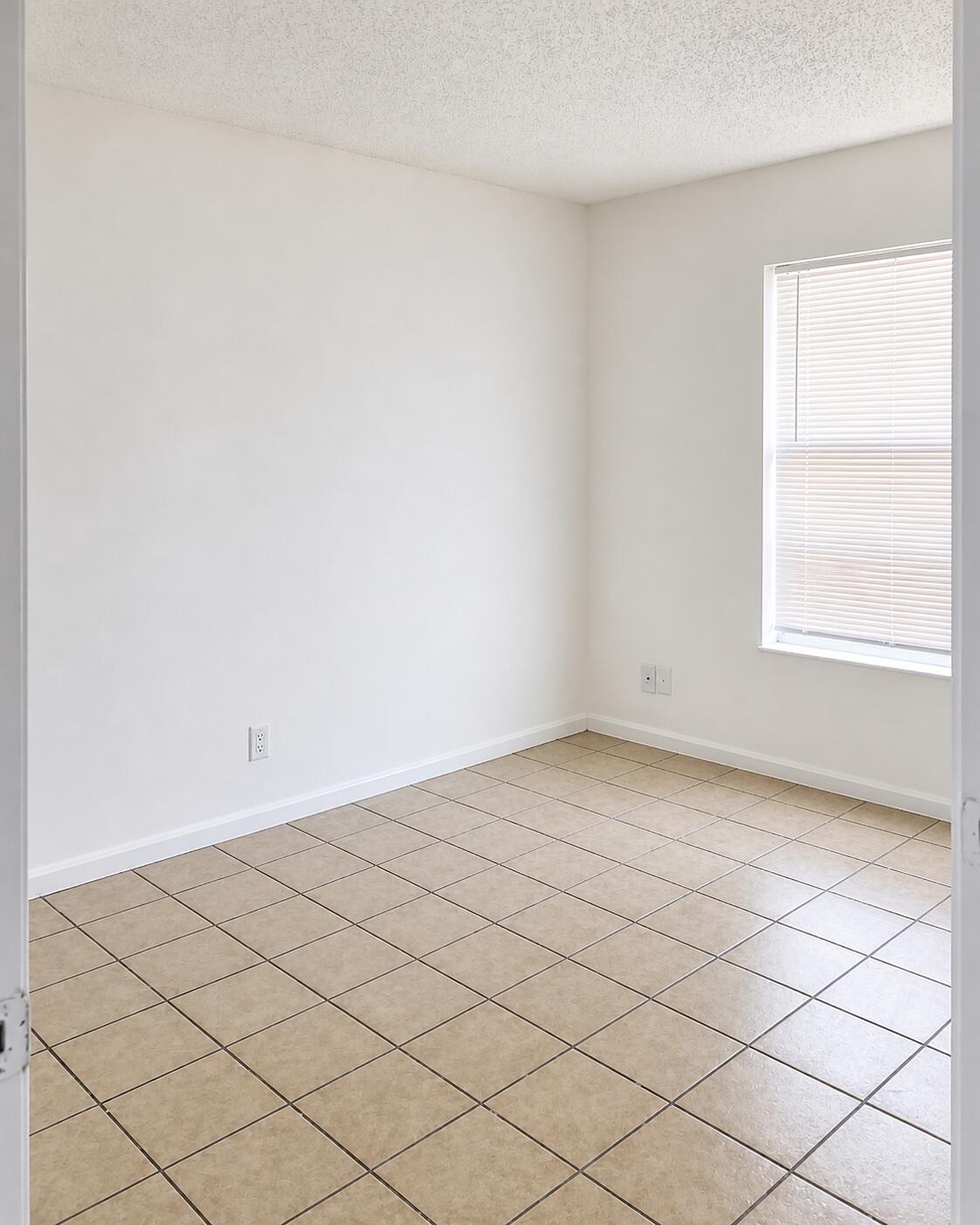 1718 Juno Road 3 Property Photo 6
