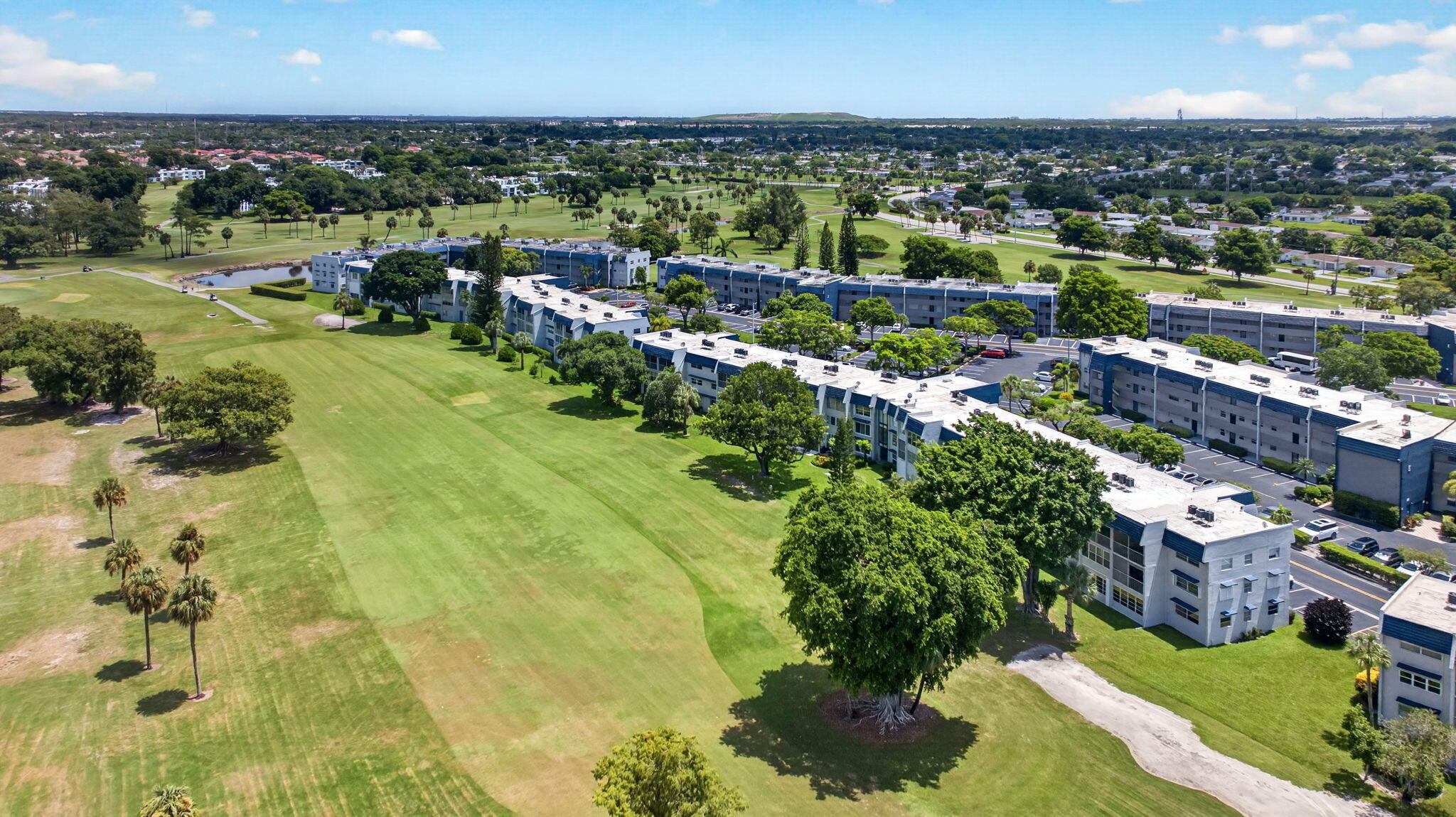 7827 Golf Cir Drive 301 Property Photo 6