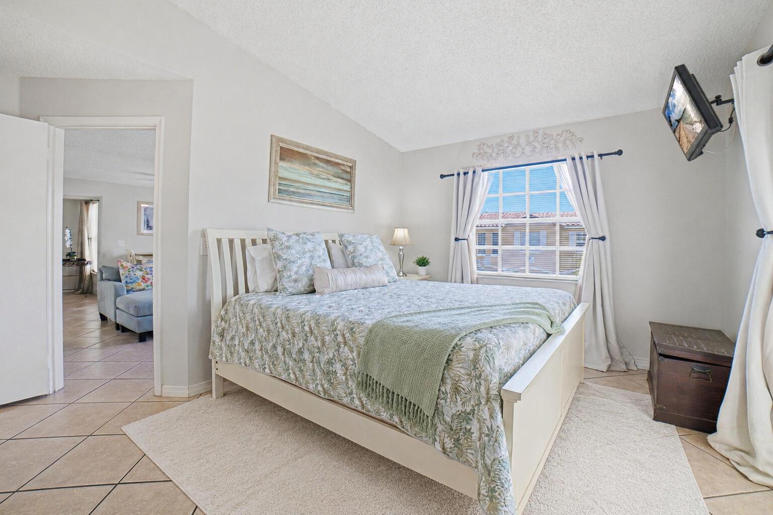 1145 Lake Shore Drive 206 Property Photo 18