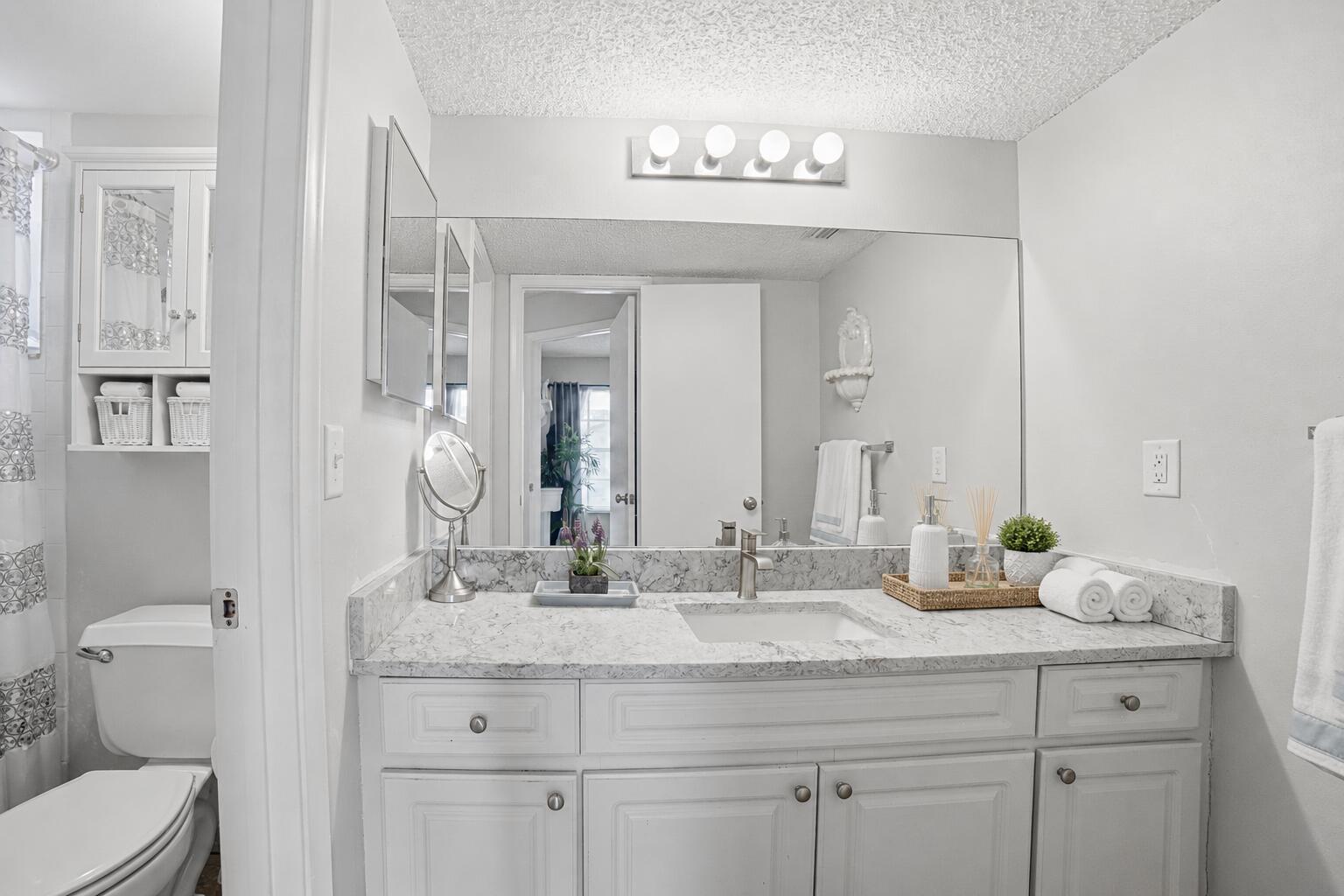1145 Lake Shore Drive 206 Property Photo 20