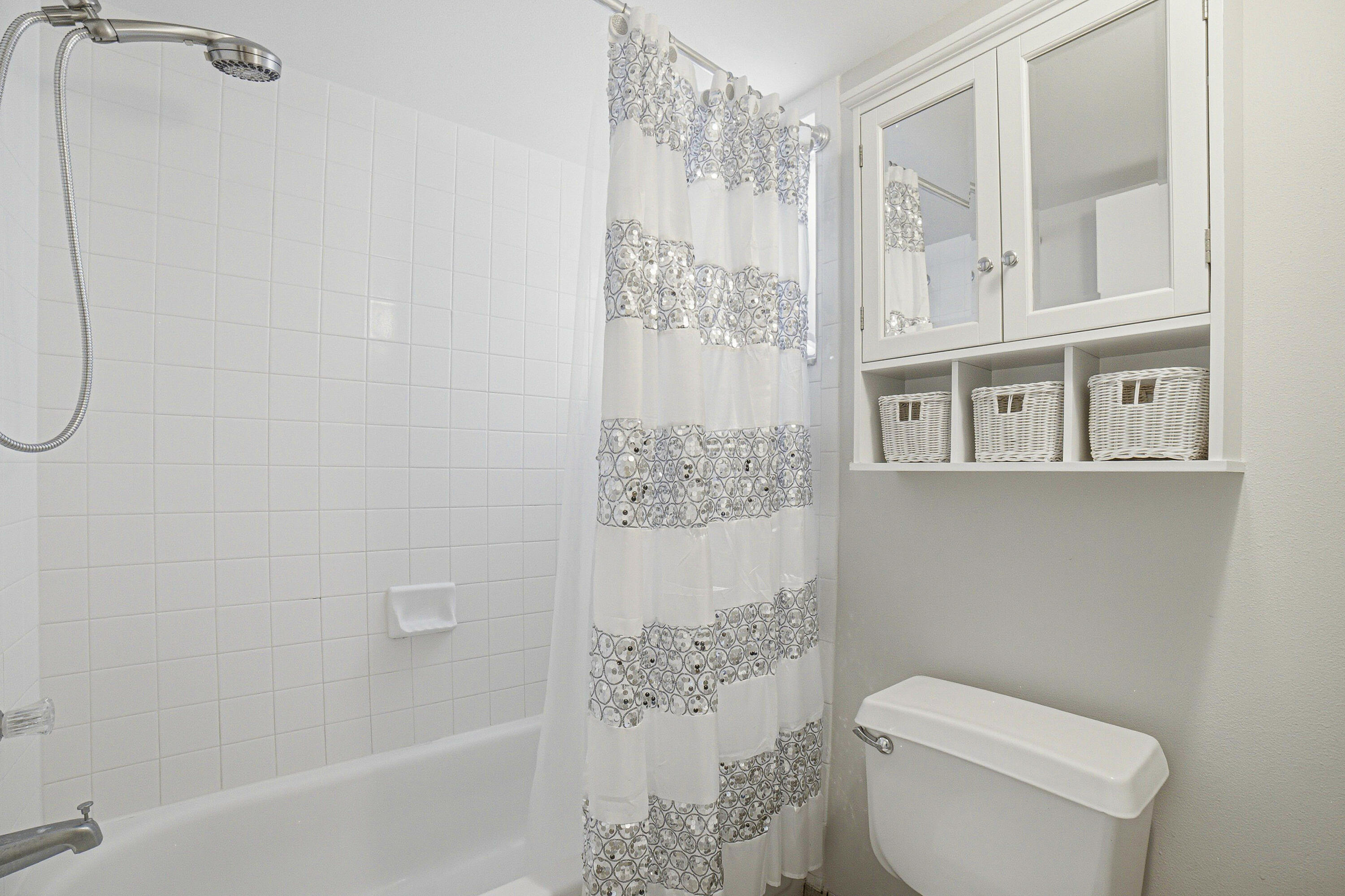 1145 Lake Shore Drive 206 Property Photo 21