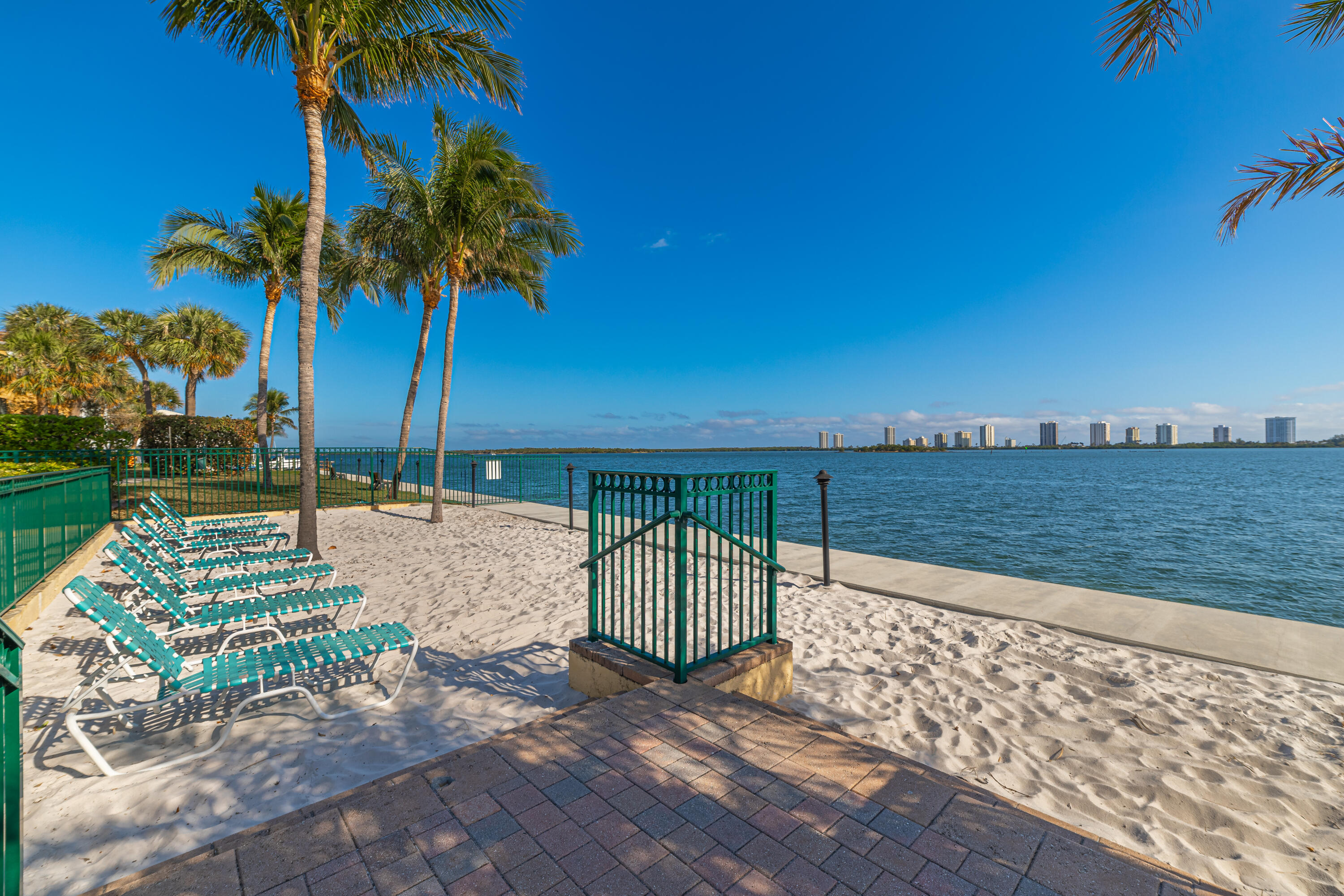1145 Lake Shore Drive 206 Property Photo 34