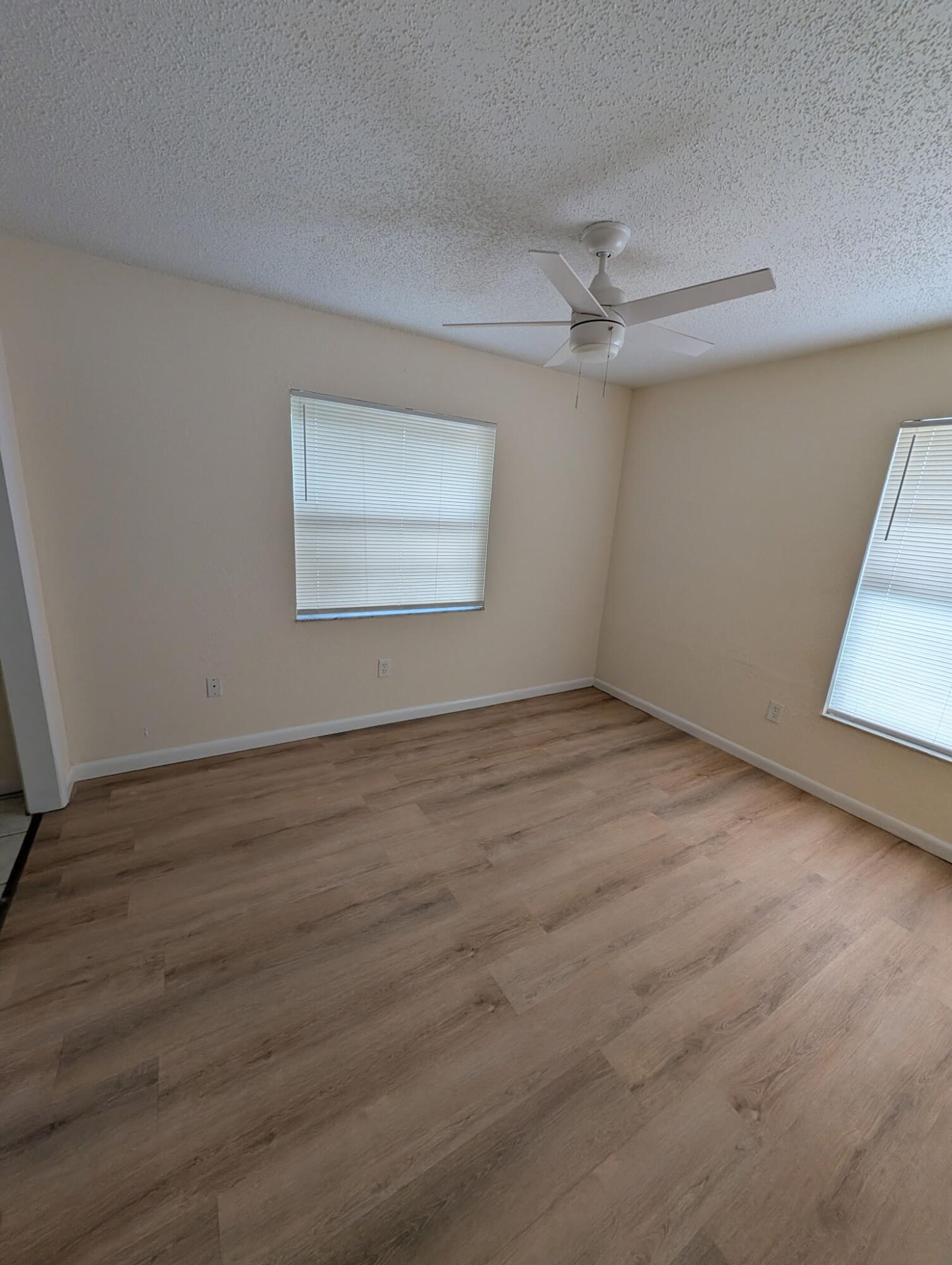 1382 Birkdale Drive 1388 Property Photo 6