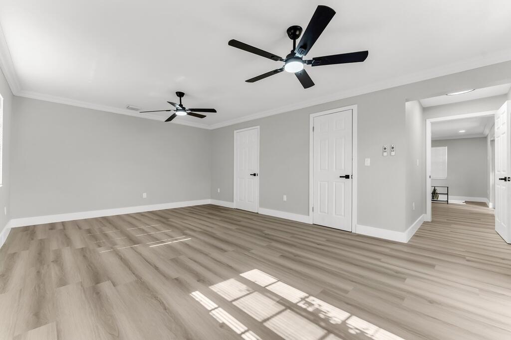 181 Ne 51st Street Property Photo 13