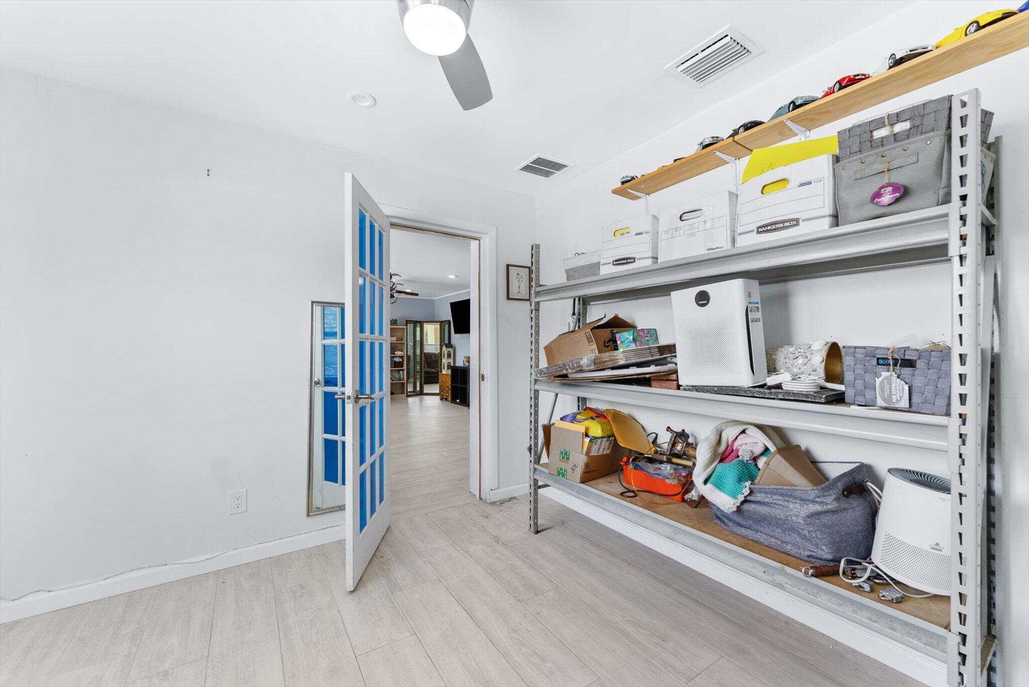 708 Hillcrest Boulevard Property Photo 24