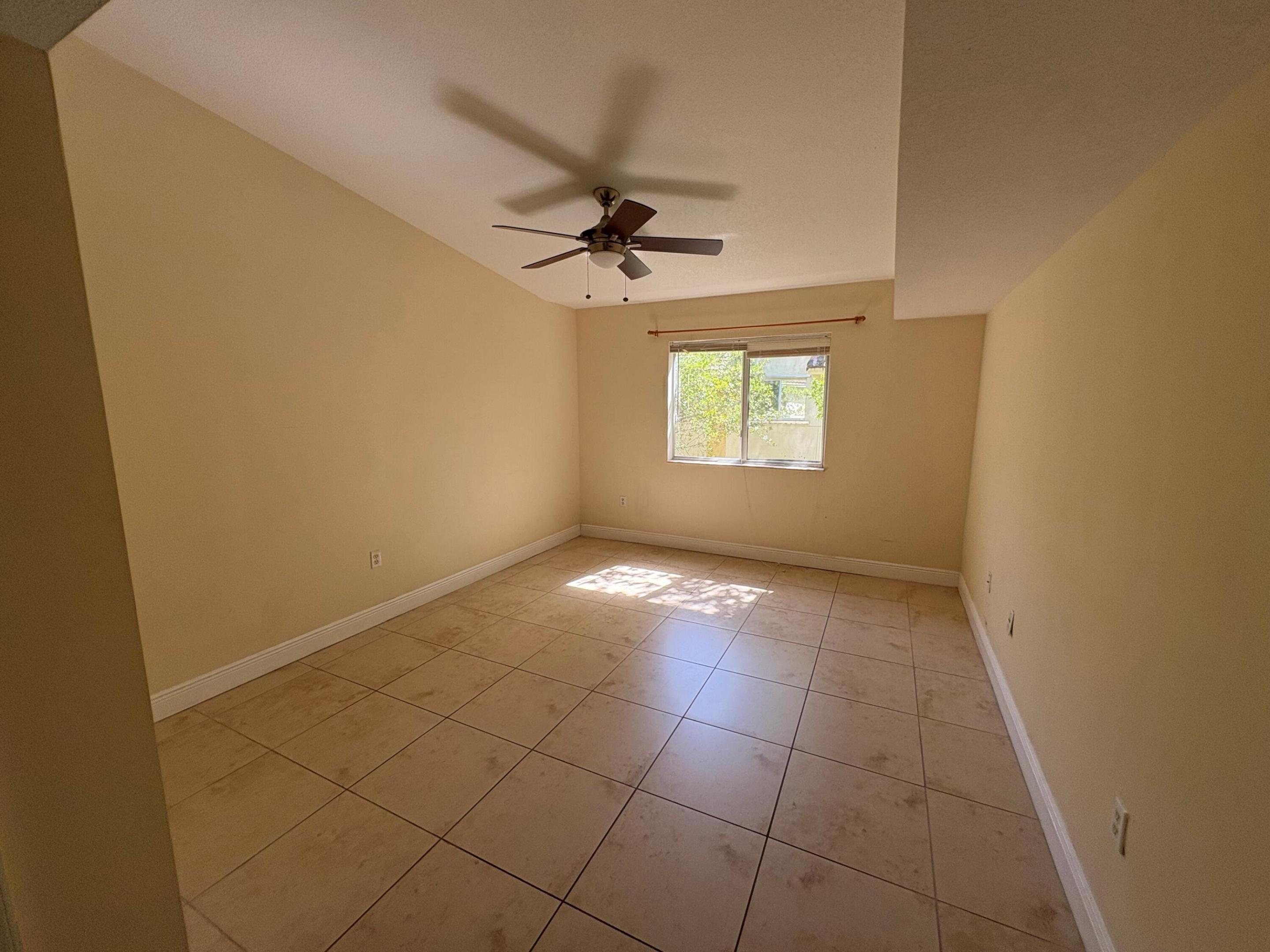6235 Sw 47th Manor 202 Property Photo 8