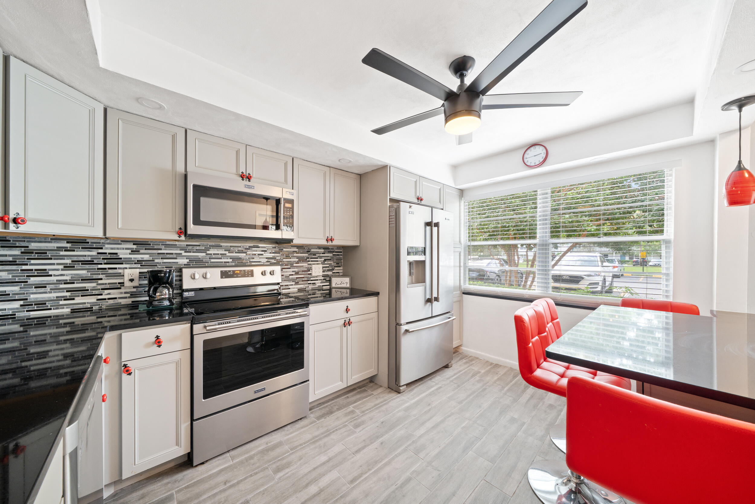 2504 Antigua Terrace O1 Property Photo 2