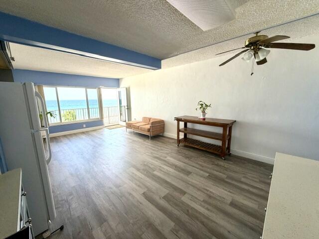 300 Oregon Street 408 Property Photo 6