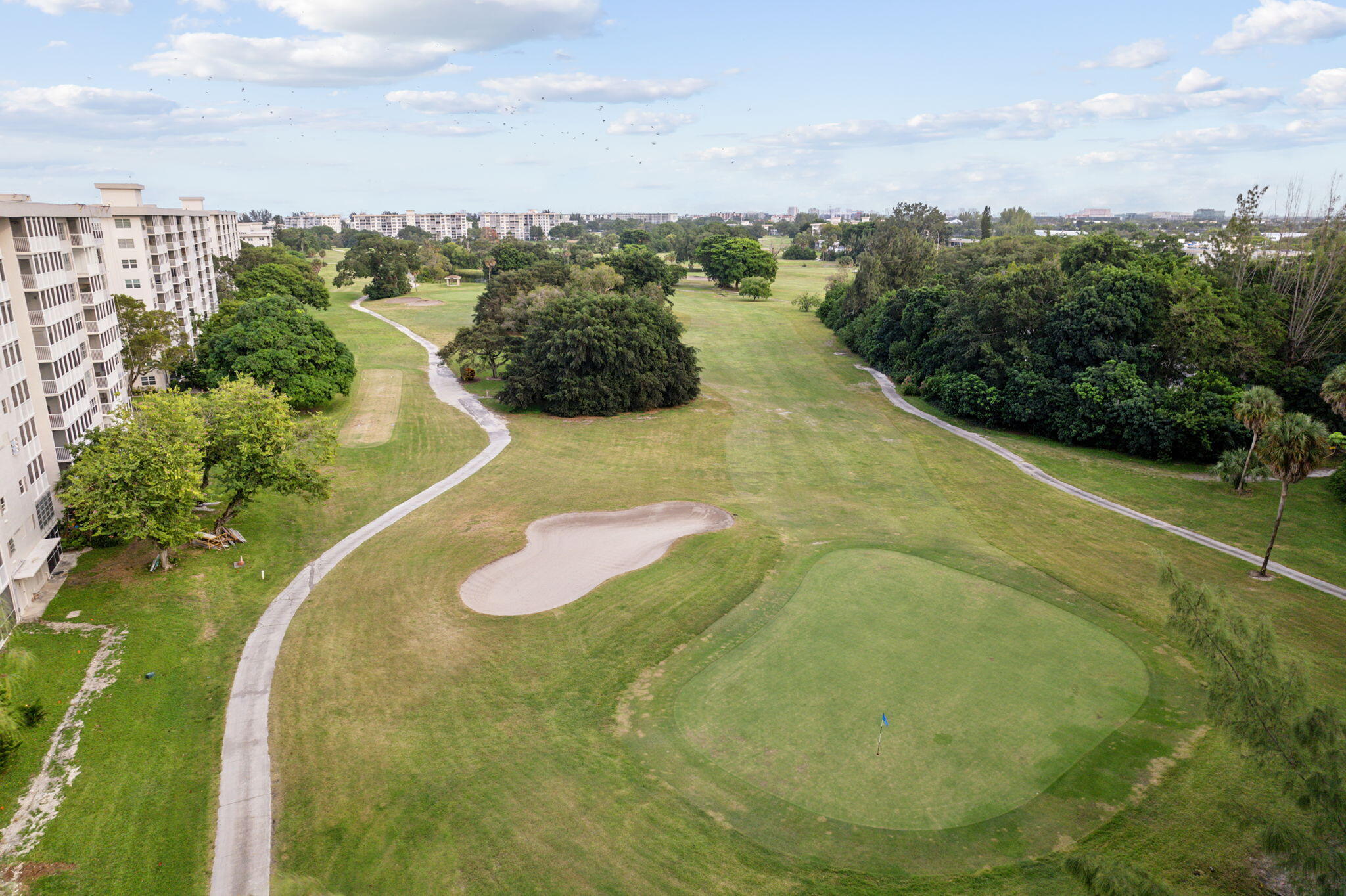 3001 S Course Drive 502 Property Photo 28