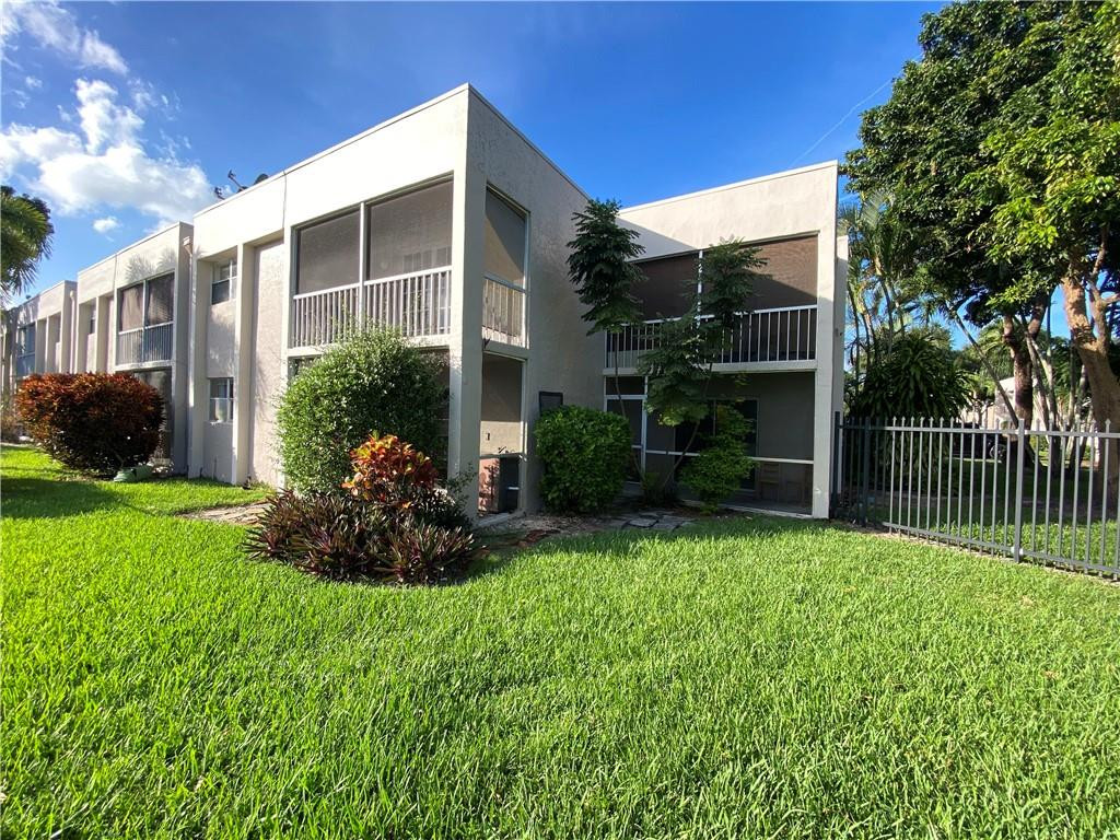 8506 OLD COUNTRY Manor 213