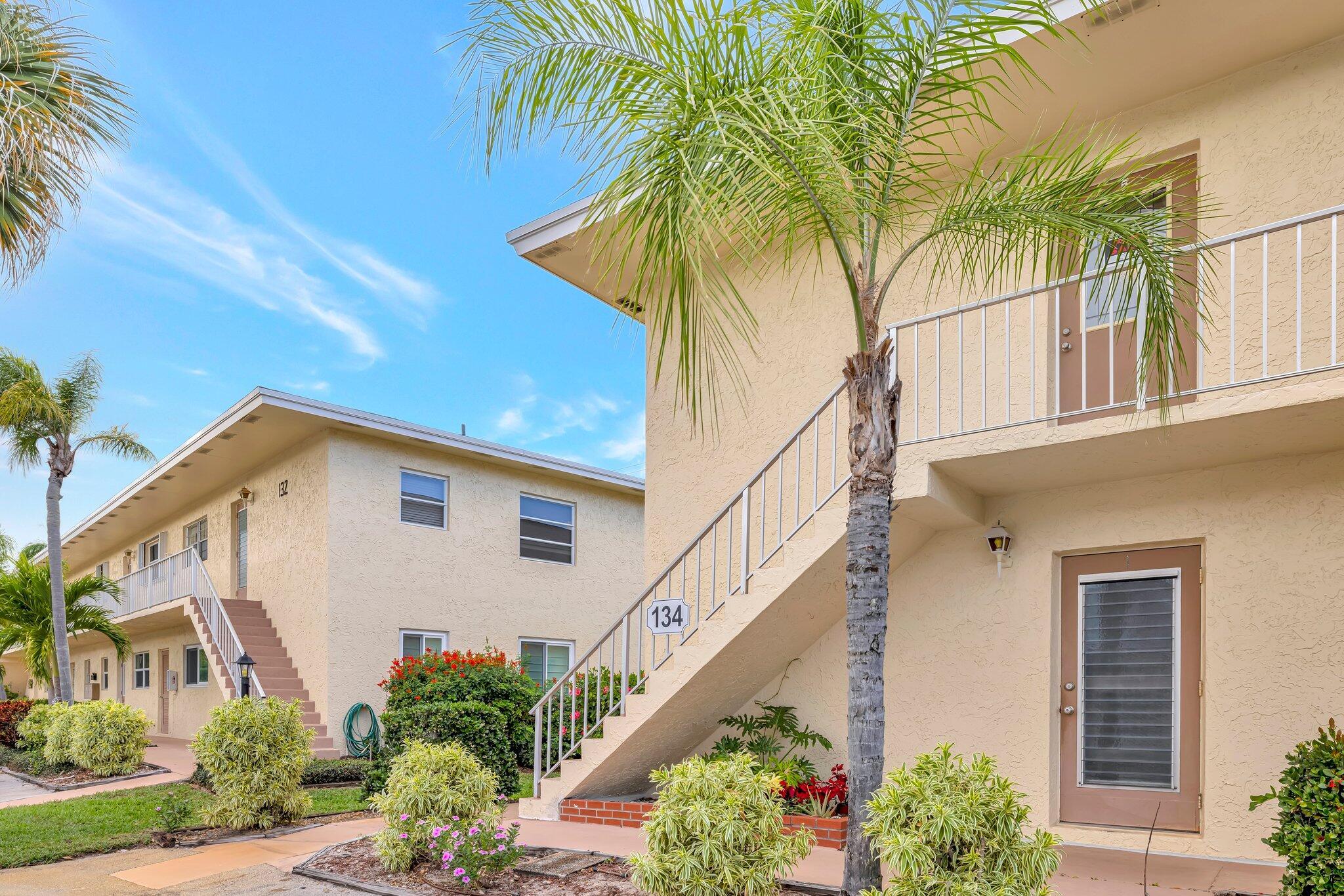 2950 Se Ocean Boulevard 134-5 Property Photo 2