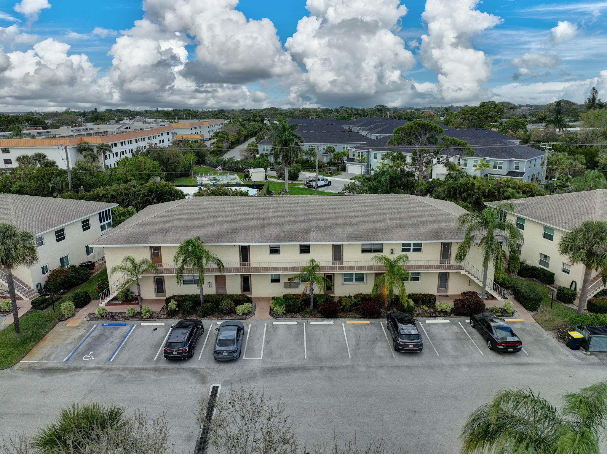 2950 Se Ocean Boulevard 134-5 Property Photo 26
